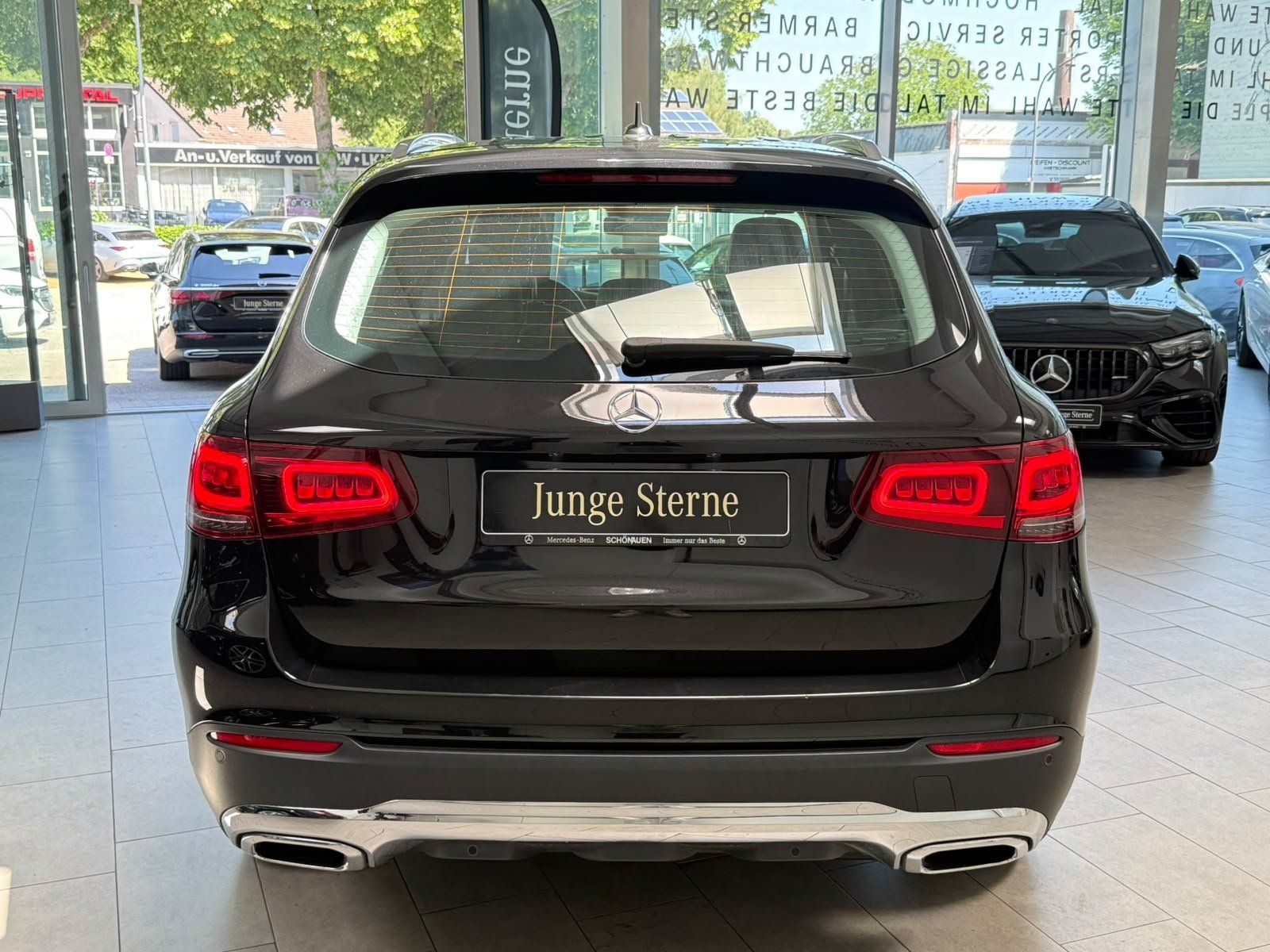 Fahrzeugabbildung Mercedes-Benz GLC 220d 4M Exclusive MEMORY+KAMERA+CARPLAY+LED