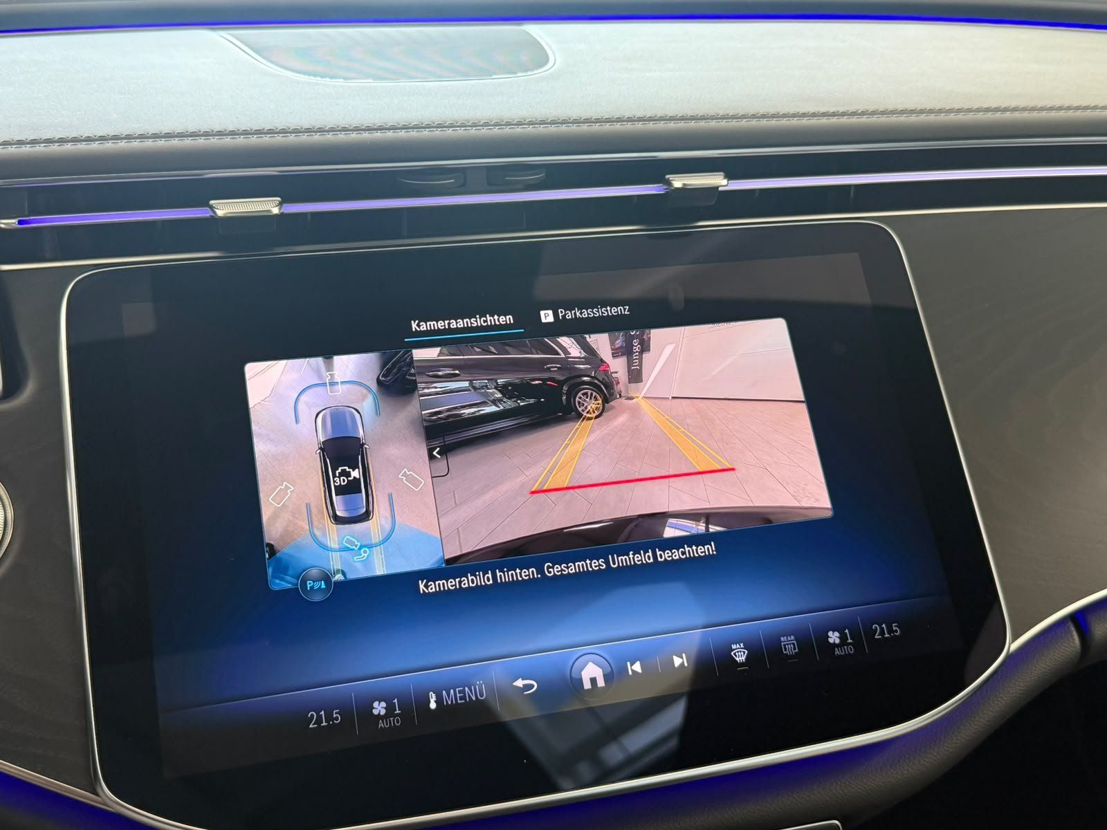 Fahrzeugabbildung Mercedes-Benz E 450d 4M T AMG+STDHZ+HUD+PANO+AIRMATIC+BURM4D