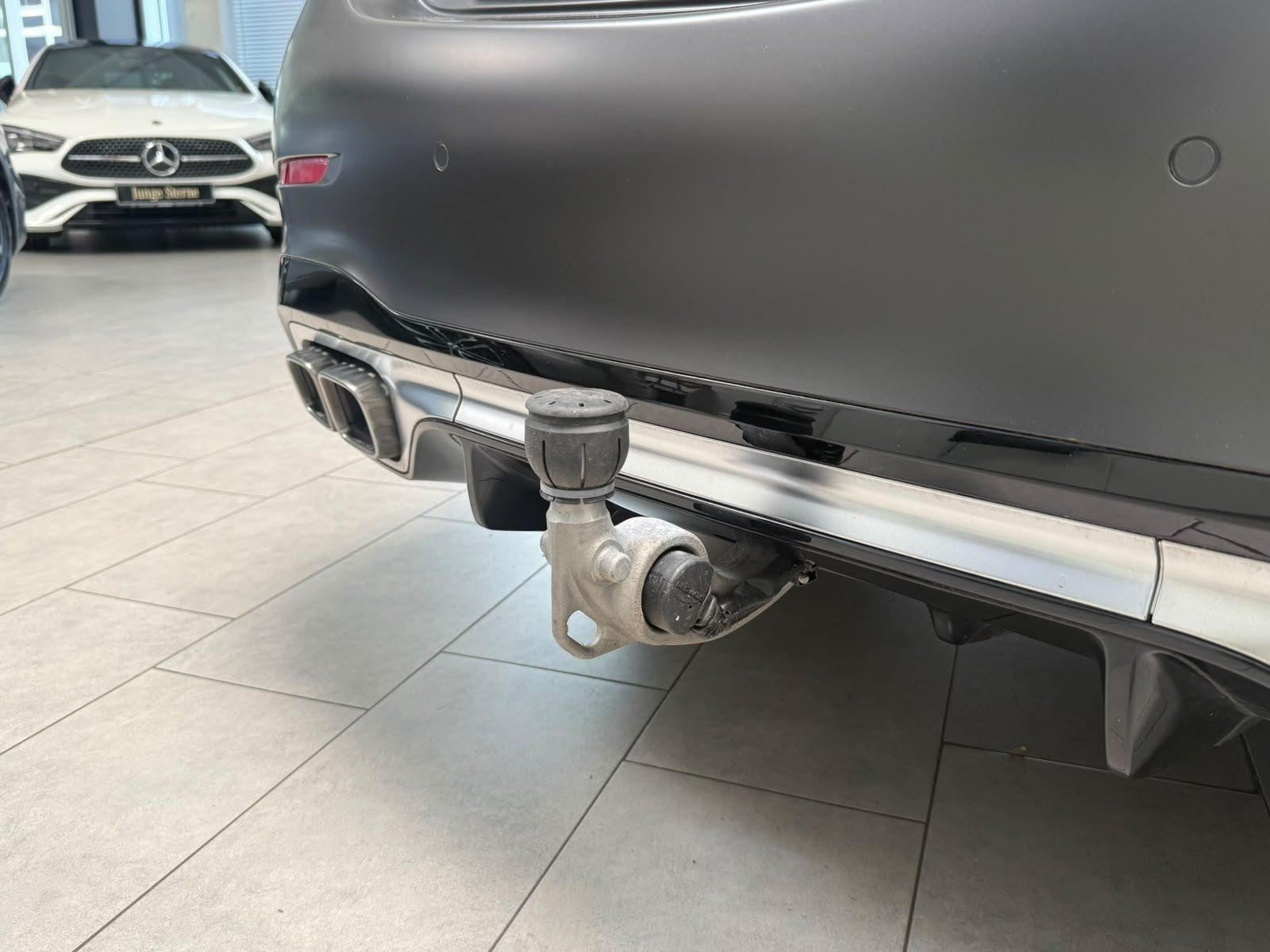 Fahrzeugabbildung Mercedes-Benz C 63 S E Performance DRIVER+PANO+PERFSITZ+KERAMI