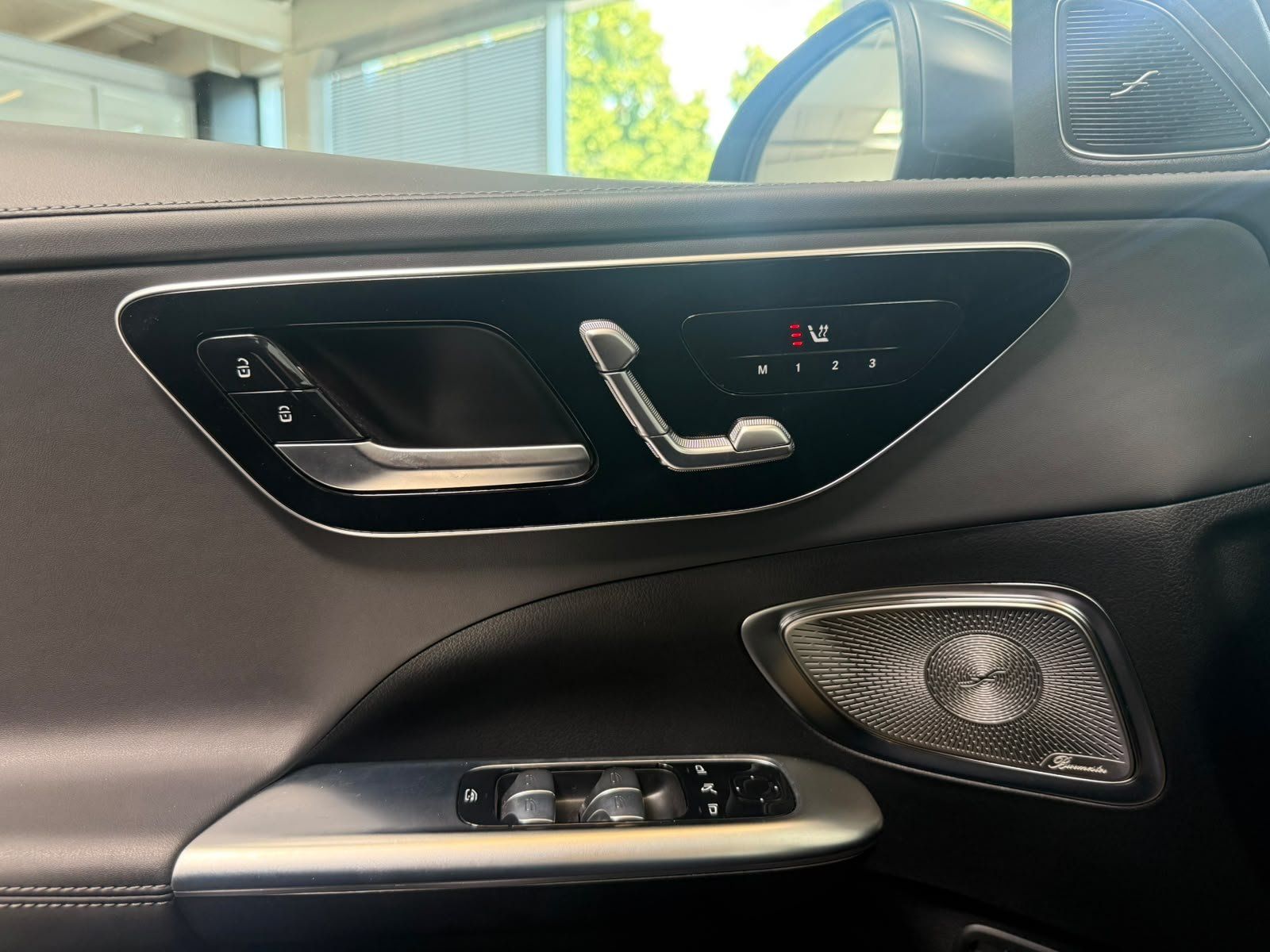 Fahrzeugabbildung Mercedes-Benz C 63 S E Performance DRIVER+PANO+PERFSITZ+KERAMI
