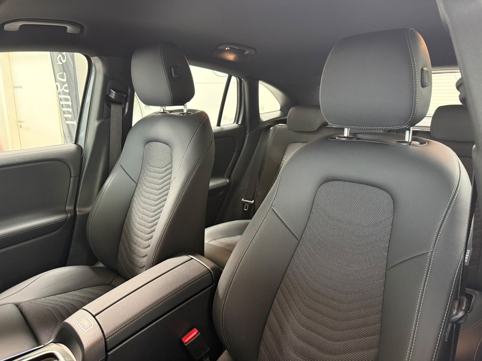 Fahrzeugabbildung Mercedes-Benz GLA 200 Progressive MEMORY+KEYLESS+LED+KAMERA