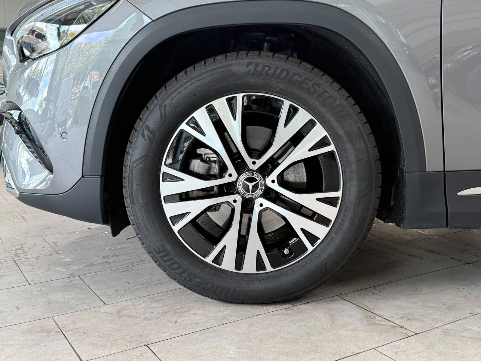 Fahrzeugabbildung Mercedes-Benz GLA 200 Progressive MEMORY+KEYLESS+LED+KAMERA