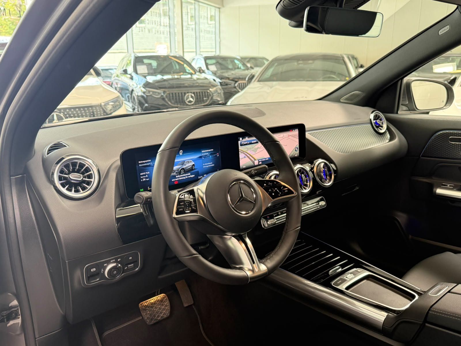 Fahrzeugabbildung Mercedes-Benz GLA 200 Progressive MEMORY+KEYLESS+LED+KAMERA