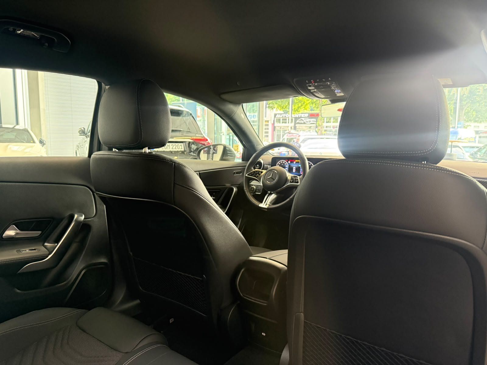 Fahrzeugabbildung Mercedes-Benz A 180 Progressive KAMERA+LED+LENKRADHZ+DAB+SPUR