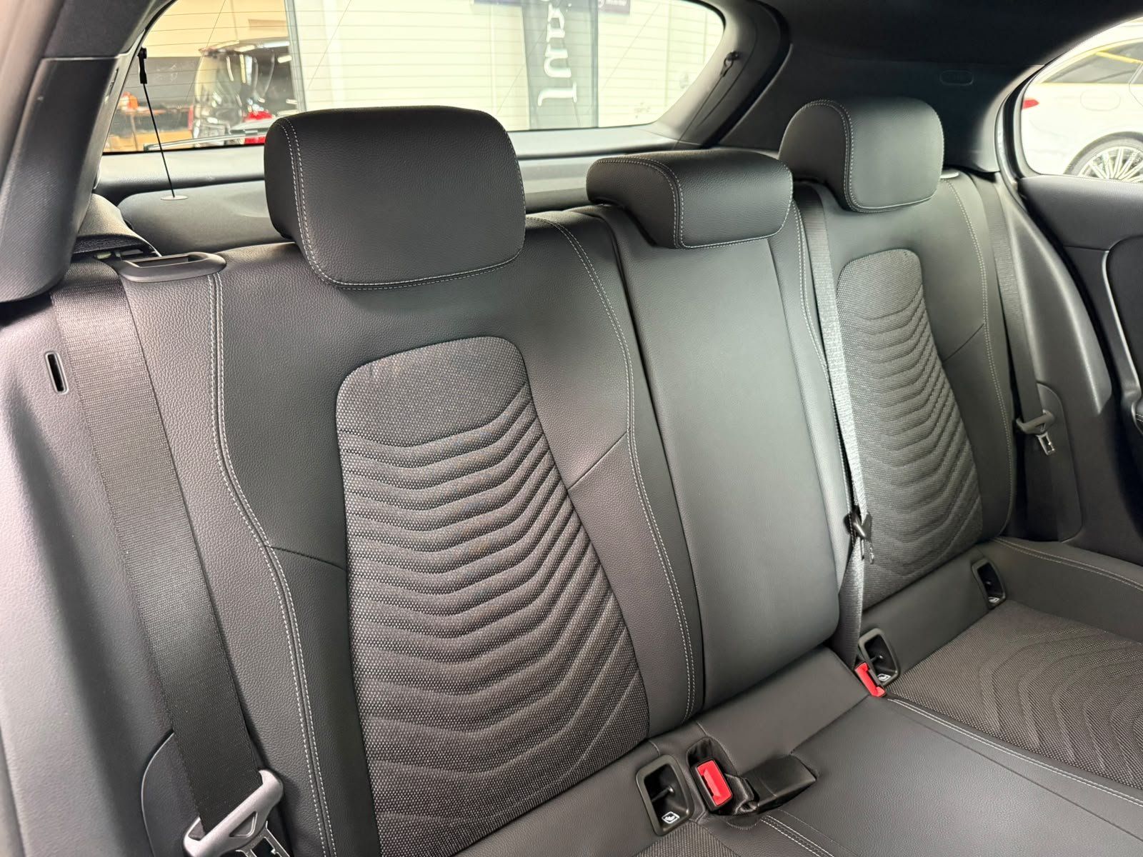 Fahrzeugabbildung Mercedes-Benz A 180 Progressive KAMERA+LED+LENKRADHZ+DAB+SPUR