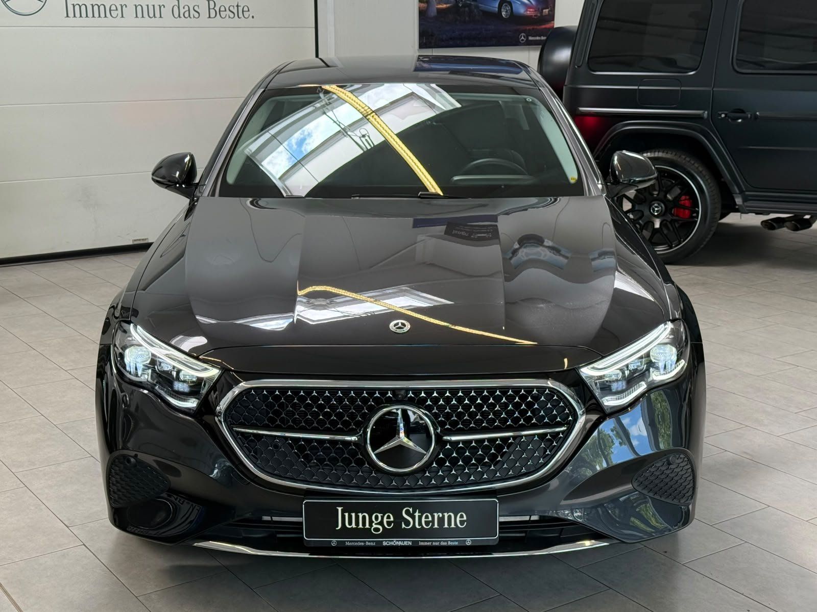 Fahrzeugabbildung Mercedes-Benz E 220 d AVANTGARDE ADV.PLUS+DLIGHT+FAP+360°+KEYL