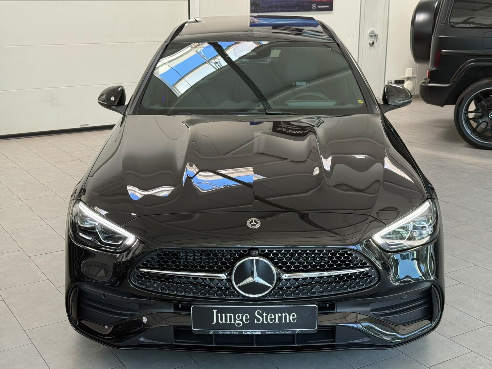 Fahrzeugabbildung Mercedes-Benz C 300 d T AMG+NIGHT+AHK+BURM3D+PANO+19"+STZKLIMA