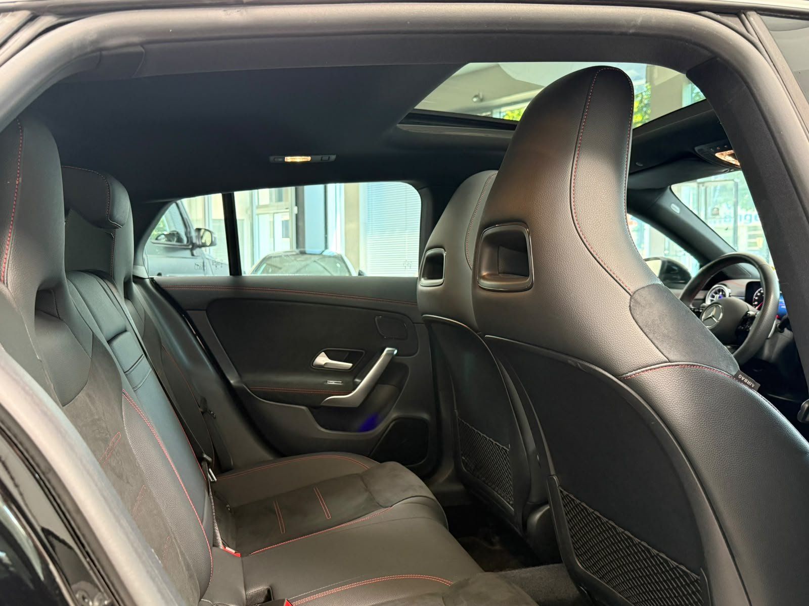 Fahrzeugabbildung Mercedes-Benz CLA 250e SB AMG PREM.PLUS+MBEAM+DISTR+FAP+360°