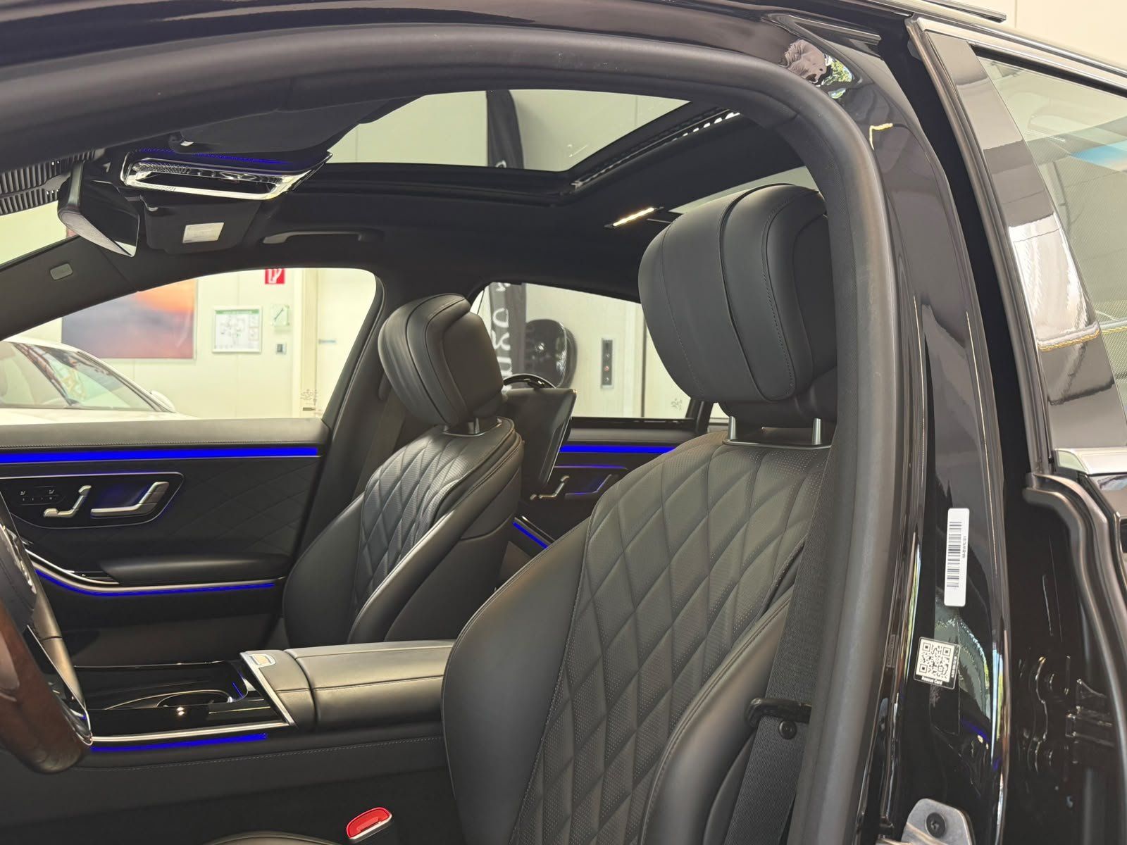 Fahrzeugabbildung Mercedes-Benz S 450 d 4M L AMG FOND-ENT.+DRIVEPILOT+HAL+TV+HUD