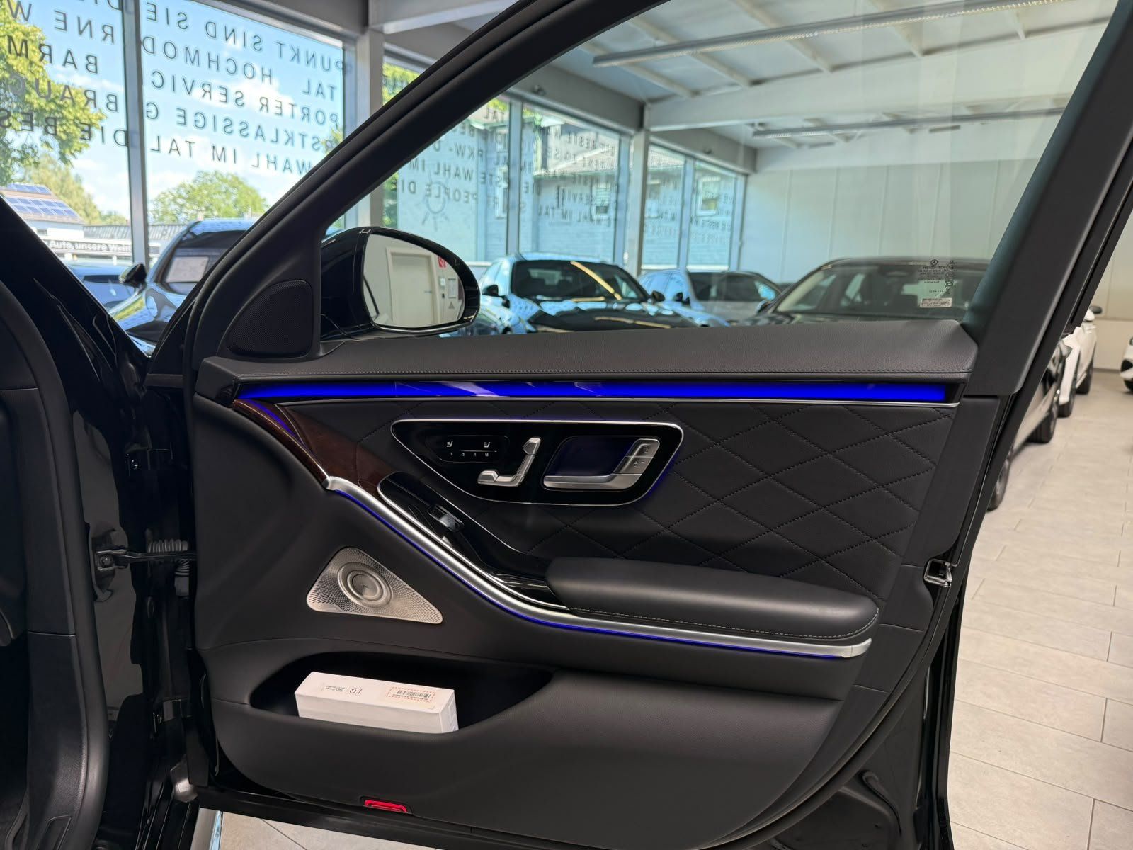 Fahrzeugabbildung Mercedes-Benz S 450 d 4M L AMG FOND-ENT.+DRIVEPILOT+HAL+TV+HUD