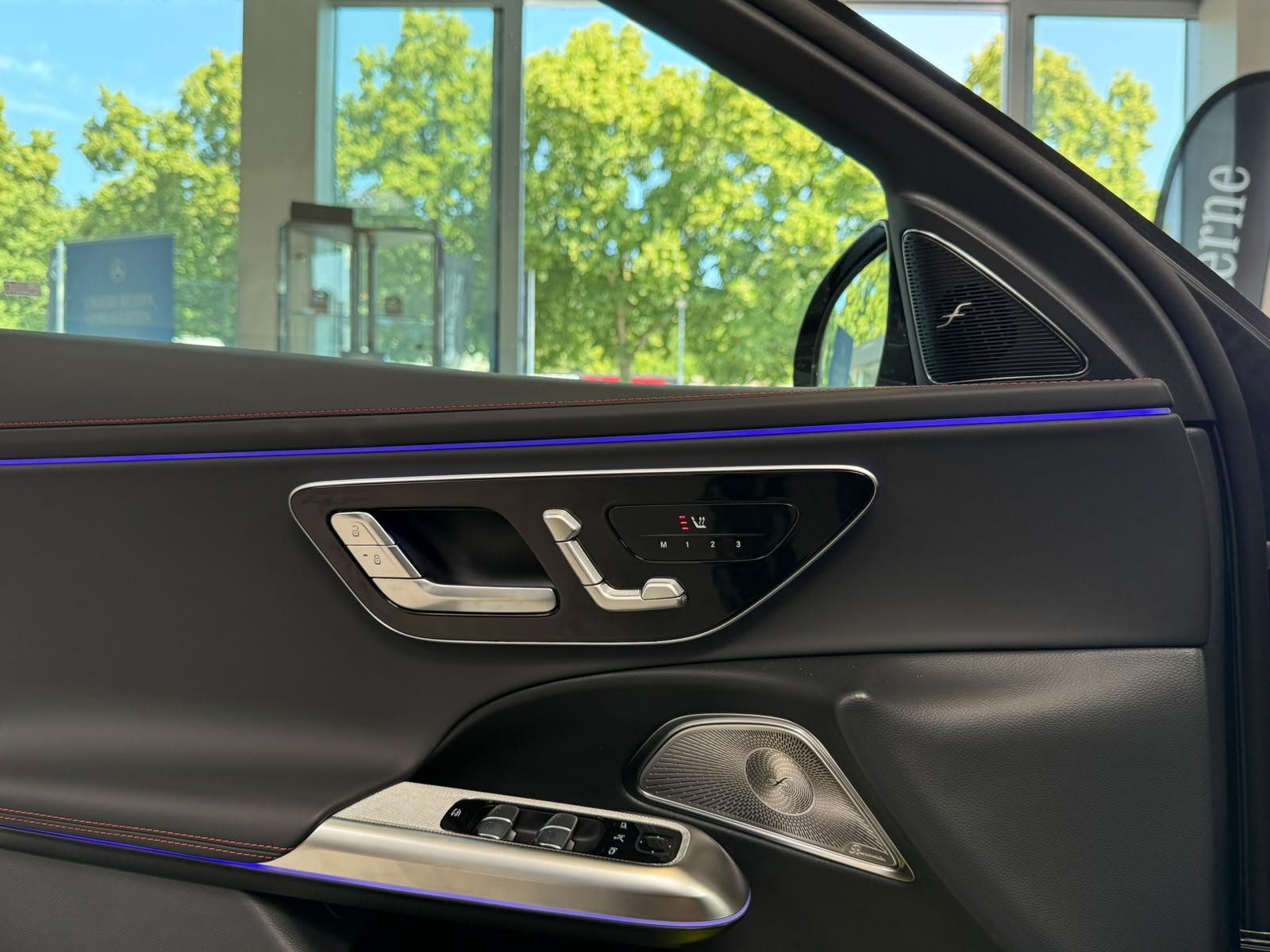 Fahrzeugabbildung Mercedes-Benz E53 HYBRID 4M+DYN.PLUS+!89 KM!+BURM4D+EDW+FAP