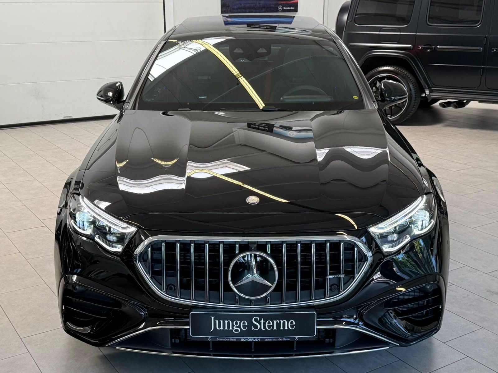 Fahrzeugabbildung Mercedes-Benz E53 HYBRID 4M+DYN.PLUS+!89 KM!+BURM4D+EDW+FAP