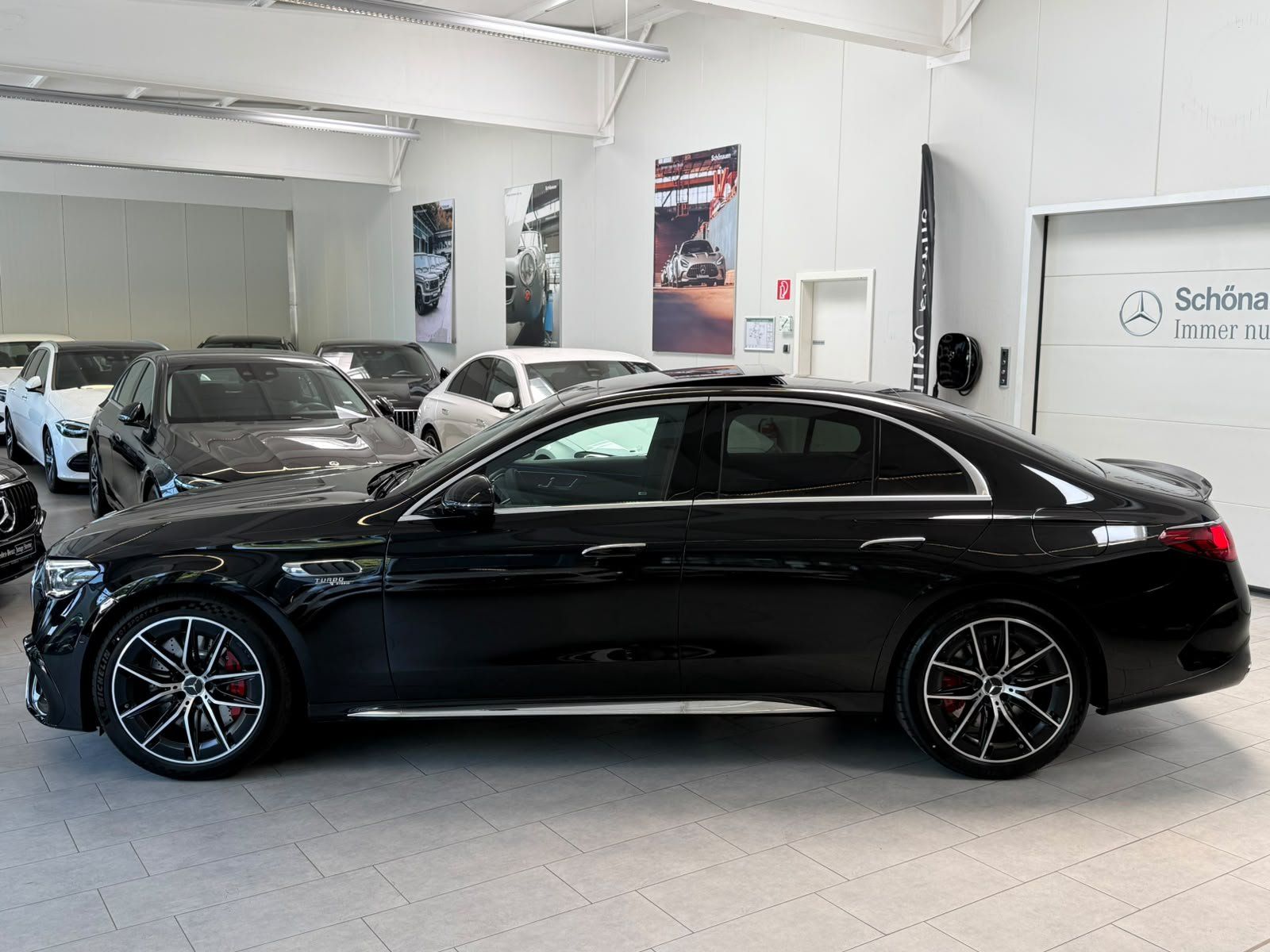 Fahrzeugabbildung Mercedes-Benz E53 HYBRID 4M+DYN.PLUS+!89 KM!+BURM4D+EDW+FAP