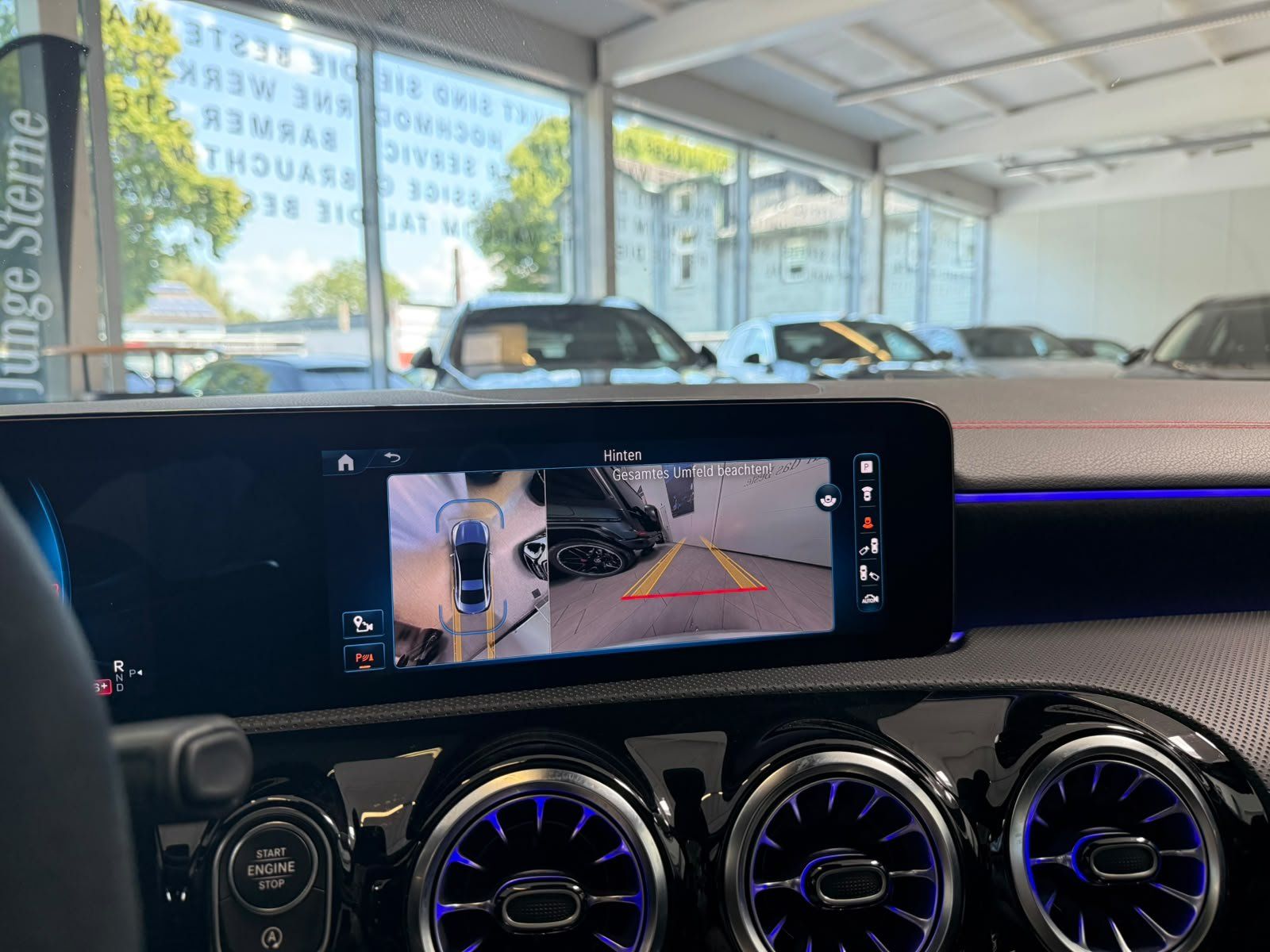 Fahrzeugabbildung Mercedes-Benz Mercedes-AMG CLA 35 4M Coupé PANO+360+NIGHT2+19"