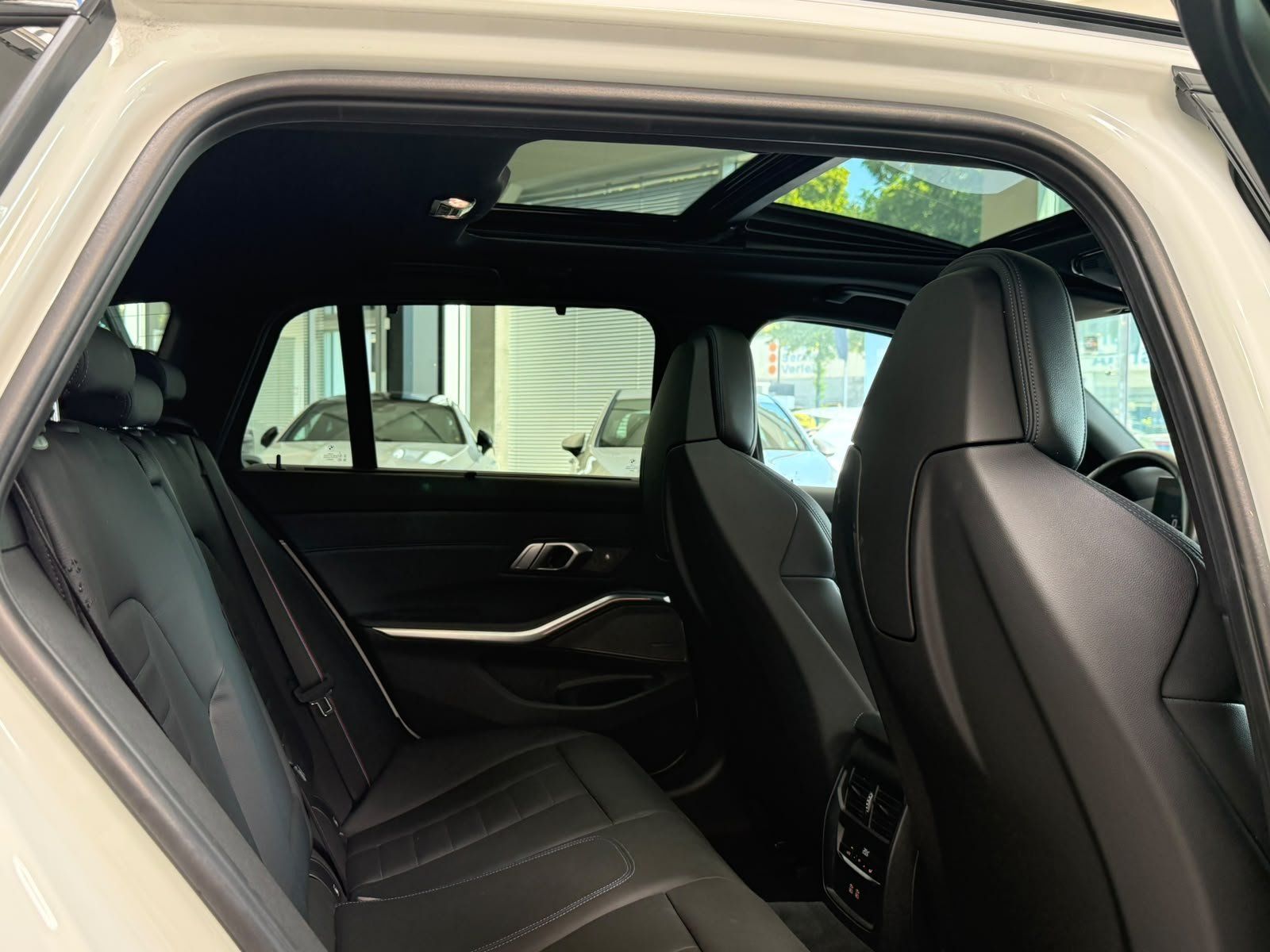 Fahrzeugabbildung BMW M340 d xDrive DRIVE.ASS.PRO.+MSPORT.PRO+HK+PANO