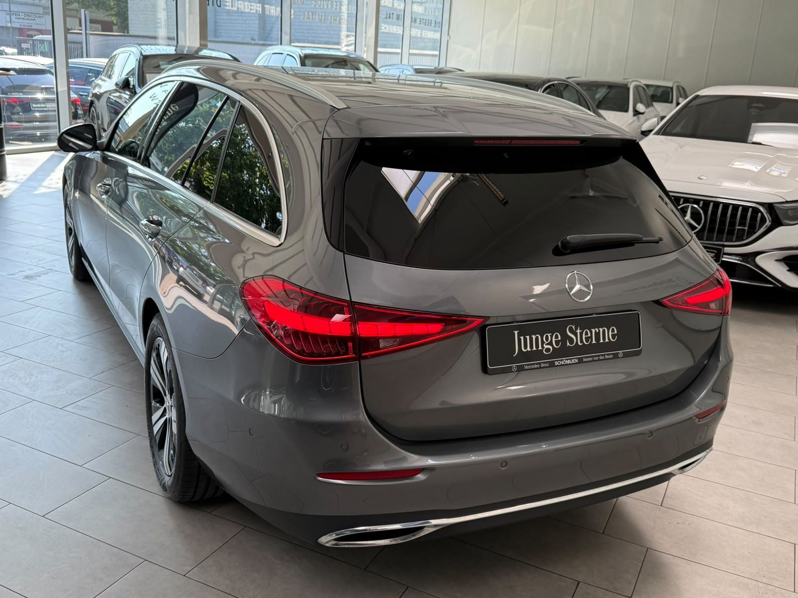 Fahrzeugabbildung Mercedes-Benz C 200 d T AVANTGARDE ADV. BURM3D+KEYLESS+STANDHZ