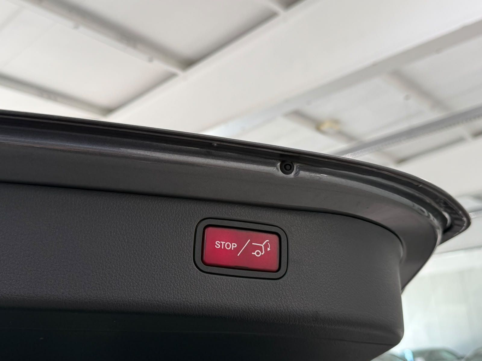 Fahrzeugabbildung Mercedes-Benz C 200 d T AVANTGARDE ADV. BURM3D+KEYLESS+STANDHZ