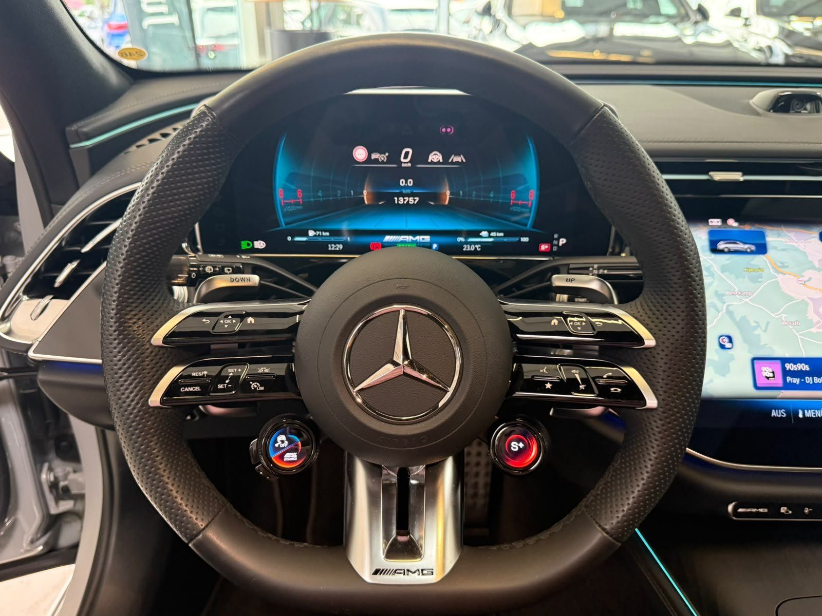 Fahrzeugabbildung Mercedes-Benz Mercedes-AMG E 53 4M+ T PREMPLUS+SUPER+NAPPA+AHK