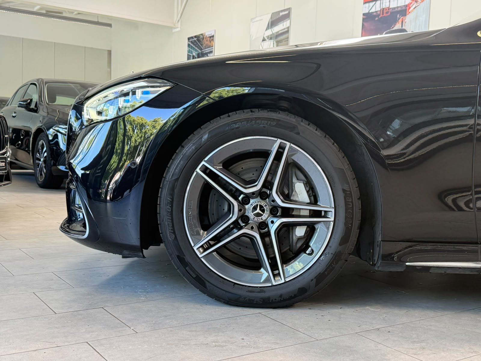 Fahrzeugabbildung Mercedes-Benz S450 4M L AMG UPE:197t€+EXCLUSIVE+DRIVEP+EXECUTI