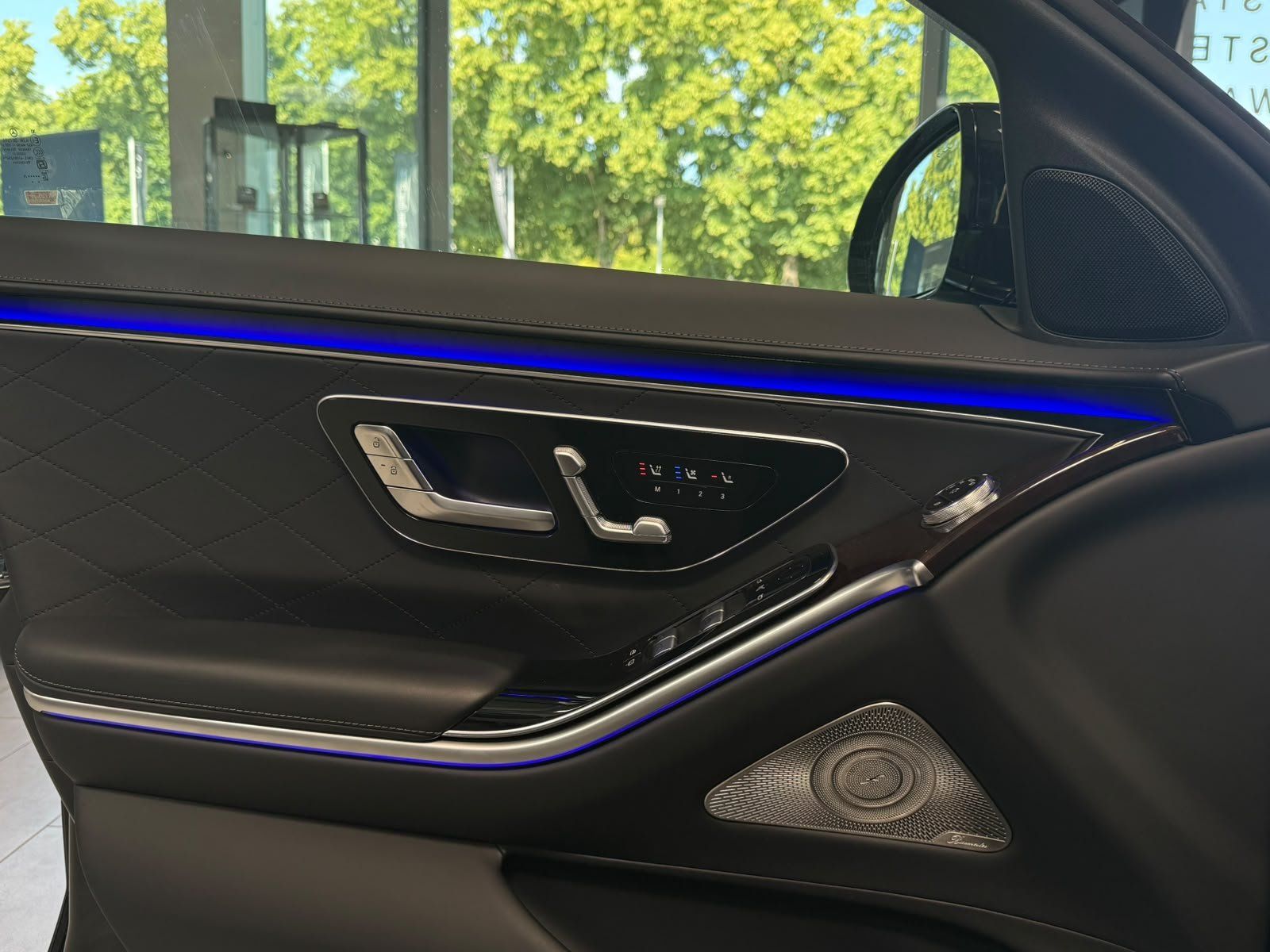 Fahrzeugabbildung Mercedes-Benz S450 4M L AMG UPE:197t€+EXCLUSIVE+DRIVEP+EXECUTI