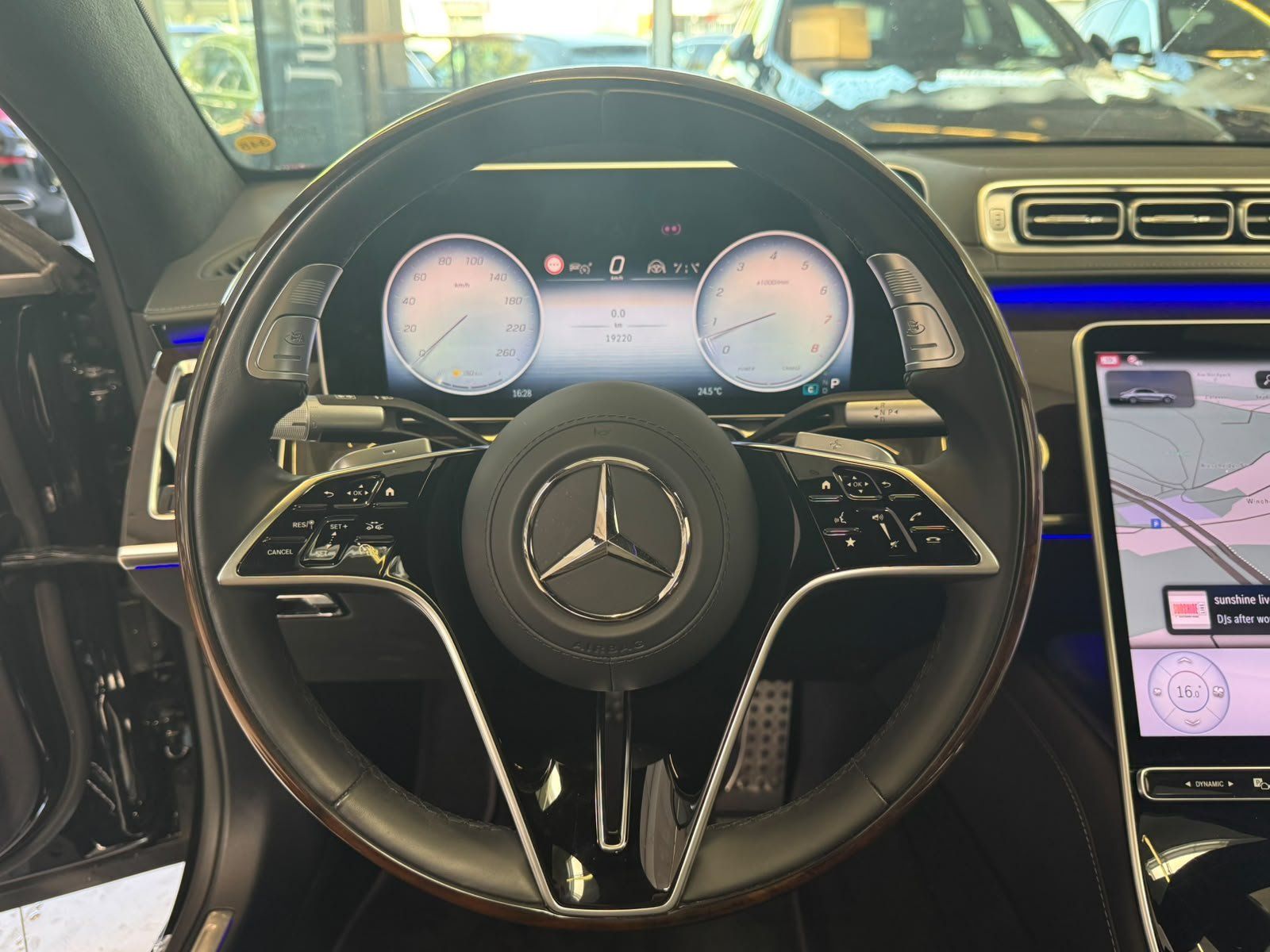Fahrzeugabbildung Mercedes-Benz S450 4M L AMG UPE:197t€+EXCLUSIVE+DRIVEP+EXECUTI