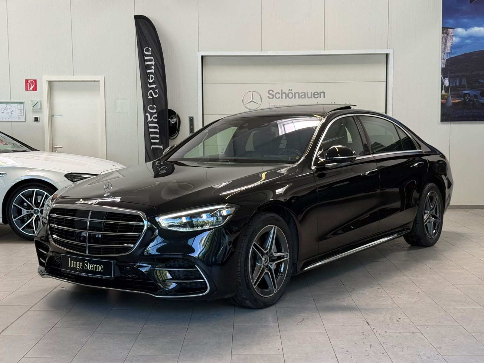 Fahrzeugabbildung Mercedes-Benz S450 4M L AMG UPE:197t€+EXCLUSIVE+DRIVEP+EXECUTI