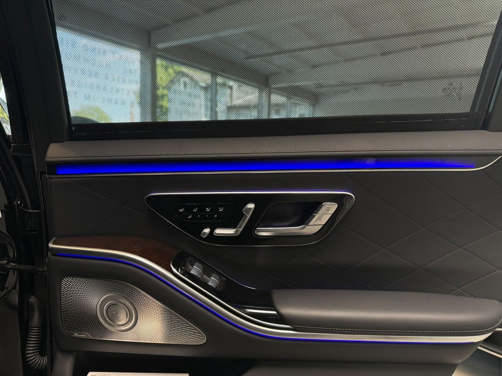 Fahrzeugabbildung Mercedes-Benz S450 4M L AMG UPE:197t€+EXCLUSIVE+DRIVEP+EXECUTI