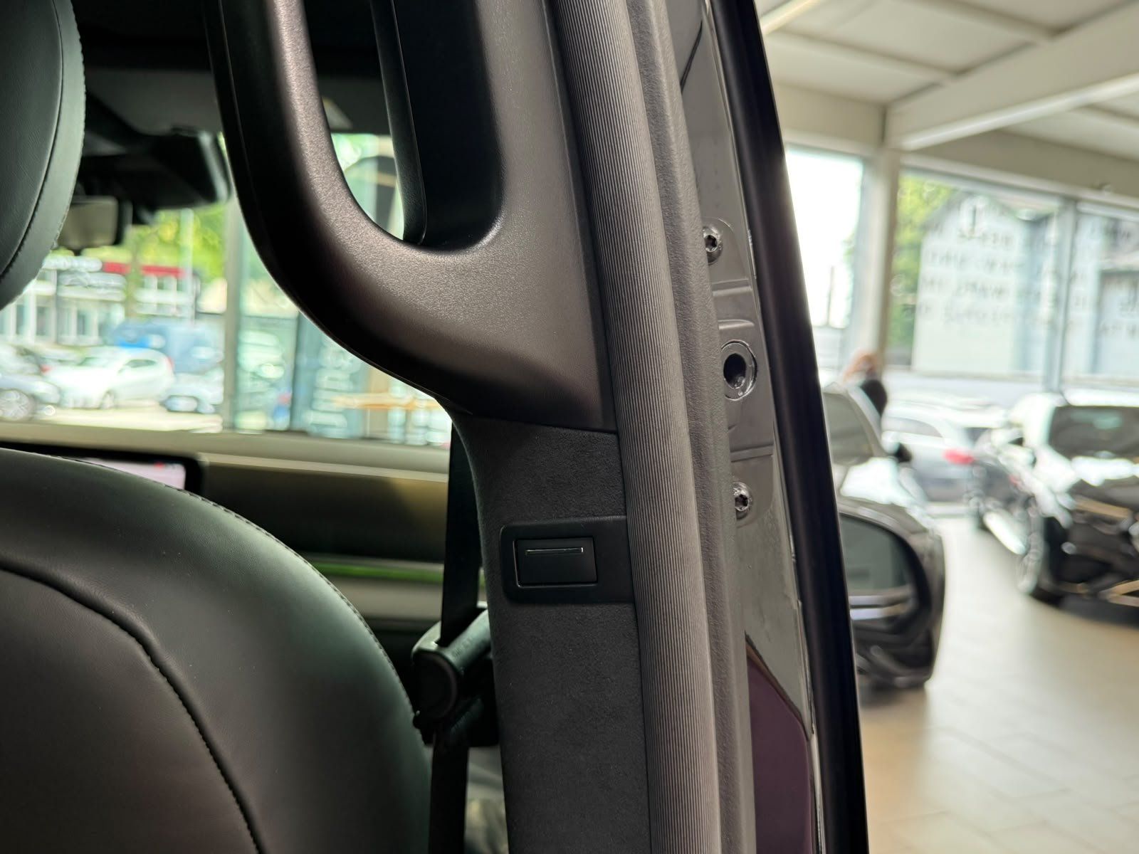 Fahrzeugabbildung Mercedes-Benz V 300 d 4M L AMG+EXCLUSIVE+AHK+MICROCUT+AIRM+BUR