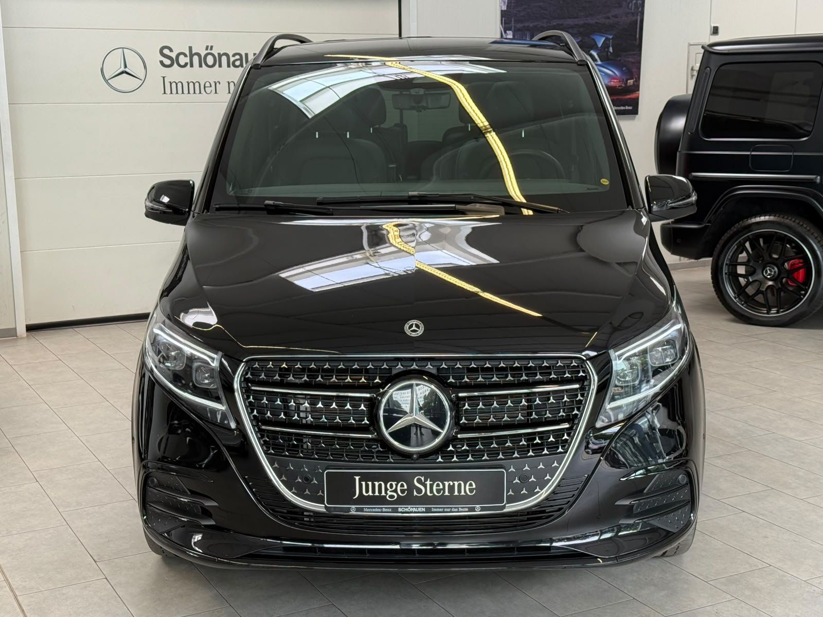 Fahrzeugabbildung Mercedes-Benz V 300 d 4M L AMG+EXCLUSIVE+AHK+MICROCUT+AIRM+BUR