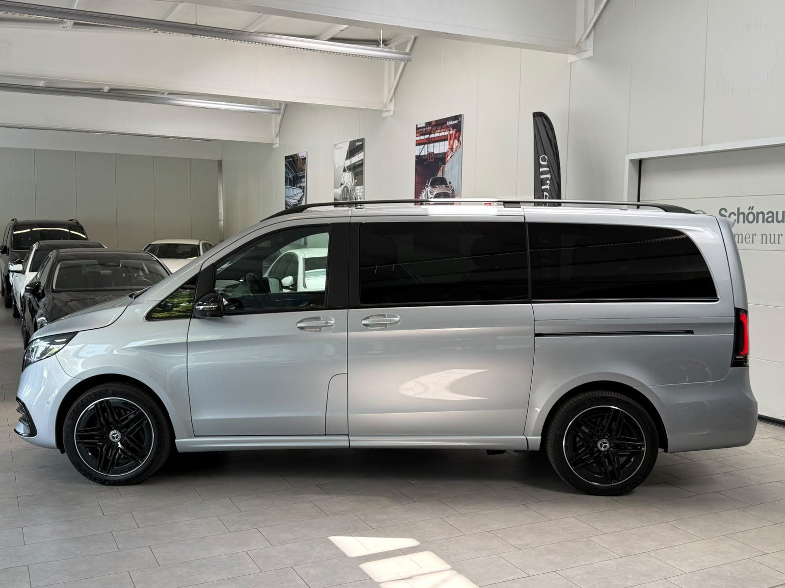 Fahrzeugabbildung Mercedes-Benz V 300 d 4M L AMG+EXCLUSIVE+AHK+MICROCUT+AIRM+BUR