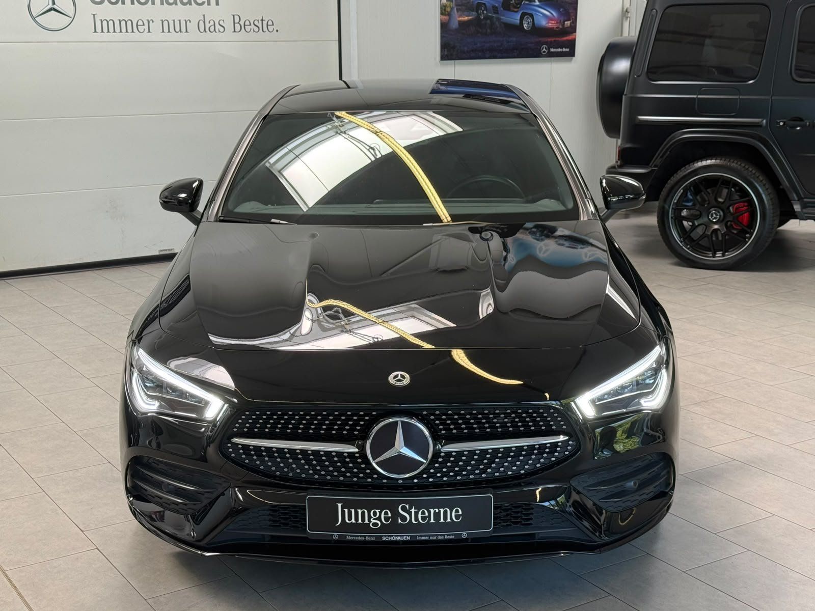 Fahrzeugabbildung Mercedes-Benz CLA 200 AMG+MBEAM+KAMERA+TEMP+AMBIENTE+CARPLAY
