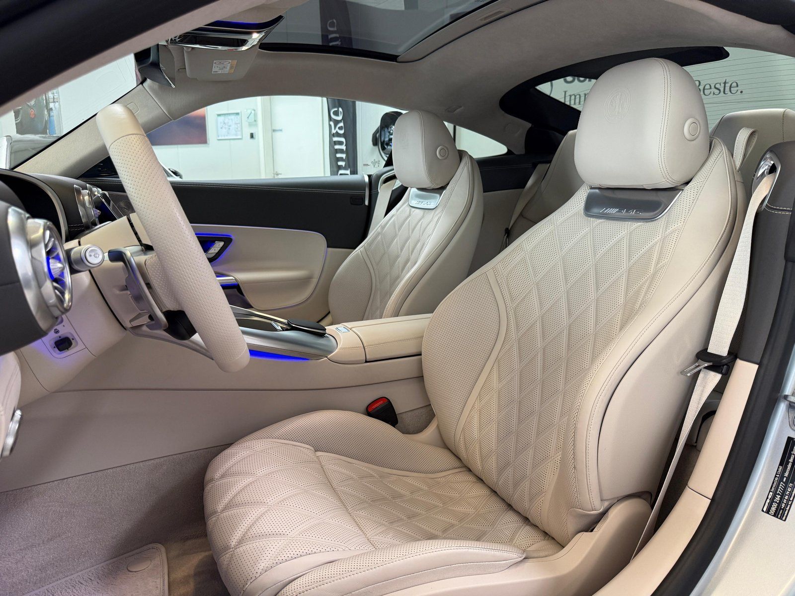 Fahrzeugabbildung Mercedes-Benz GT 63 4M+ AERO+PERF+LIFT+HUD+PANO+BURM+DISTR+360