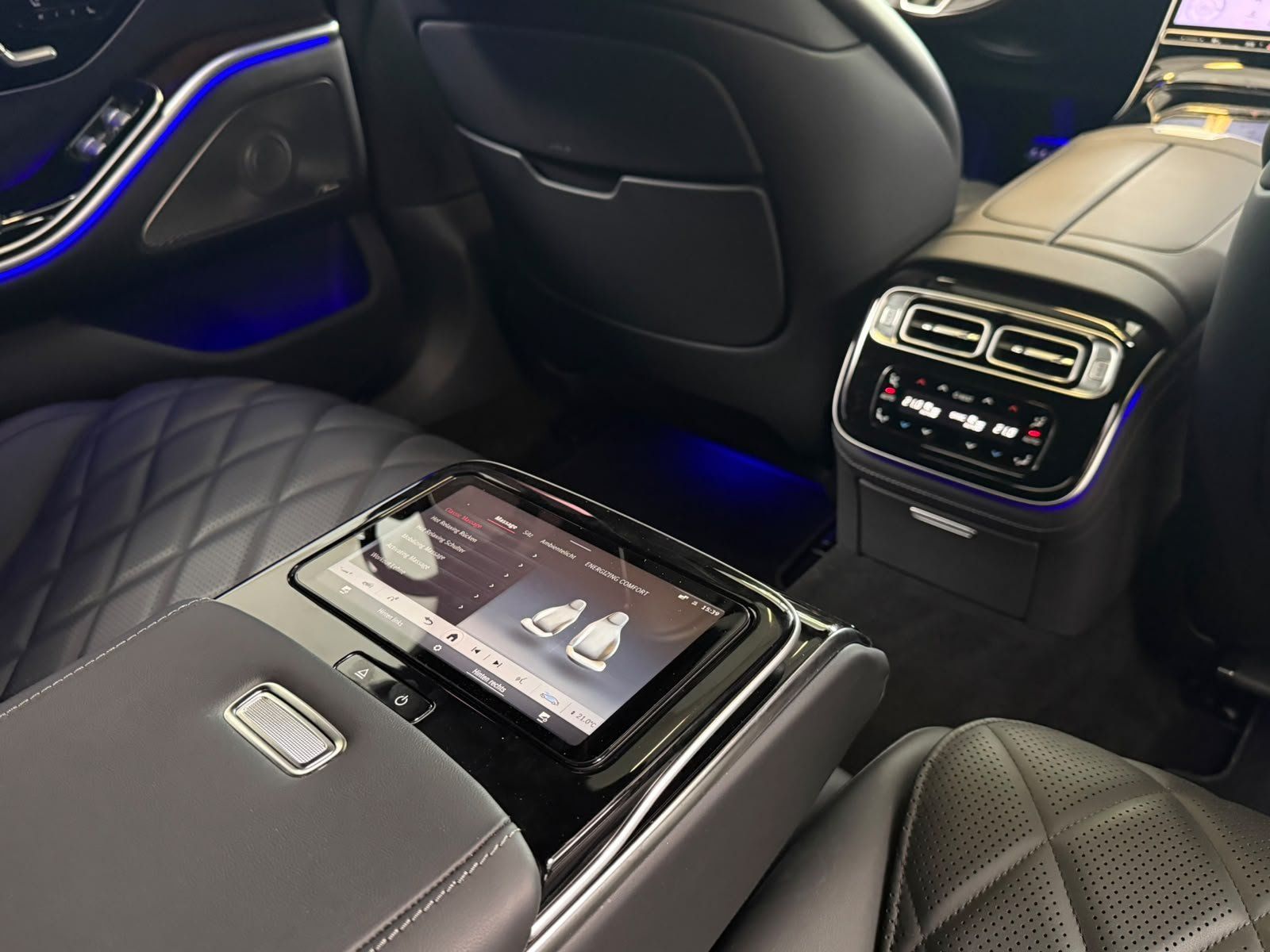 Fahrzeugabbildung Mercedes-Benz S 350 d 4M L AMG FONDENT.+DRIVEPIL+HAL+4xMASSAGE