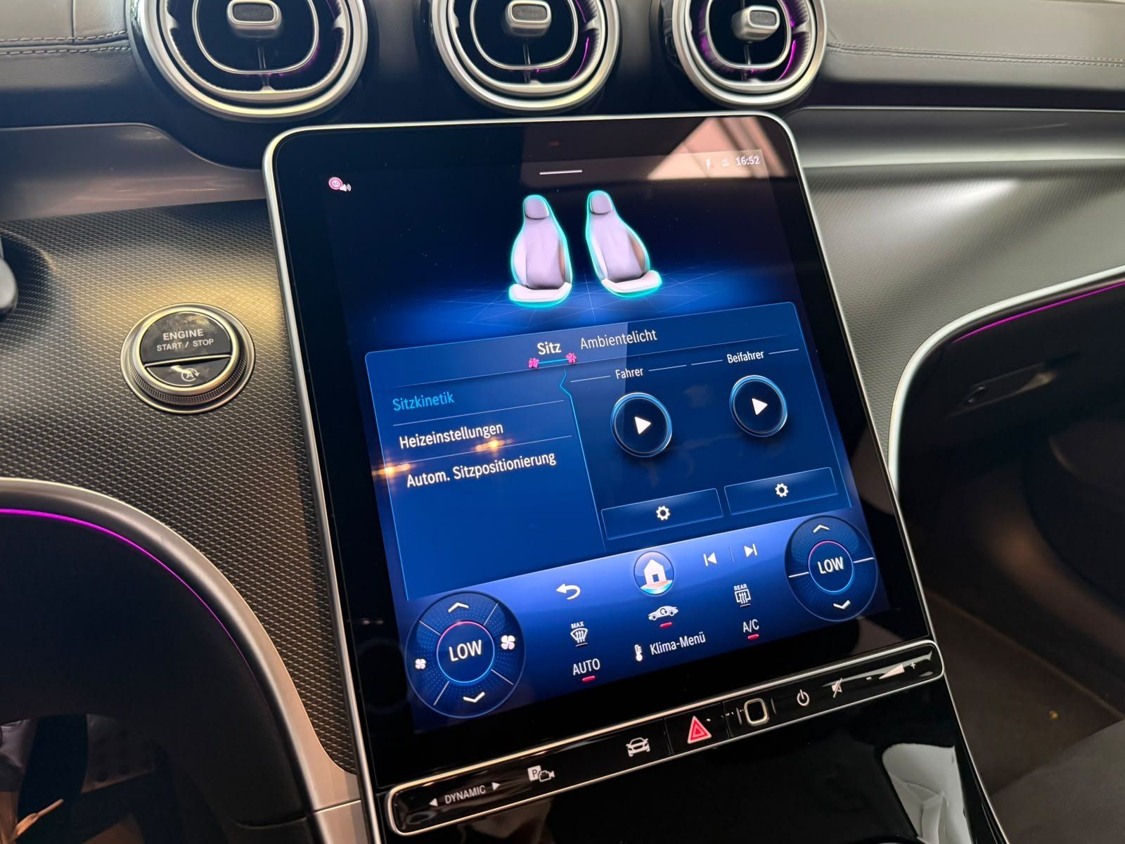 Fahrzeugabbildung Mercedes-Benz C 200 AMG MEMORY+KAMERA+CARPLAY+TOTW+LED+AMBIENT