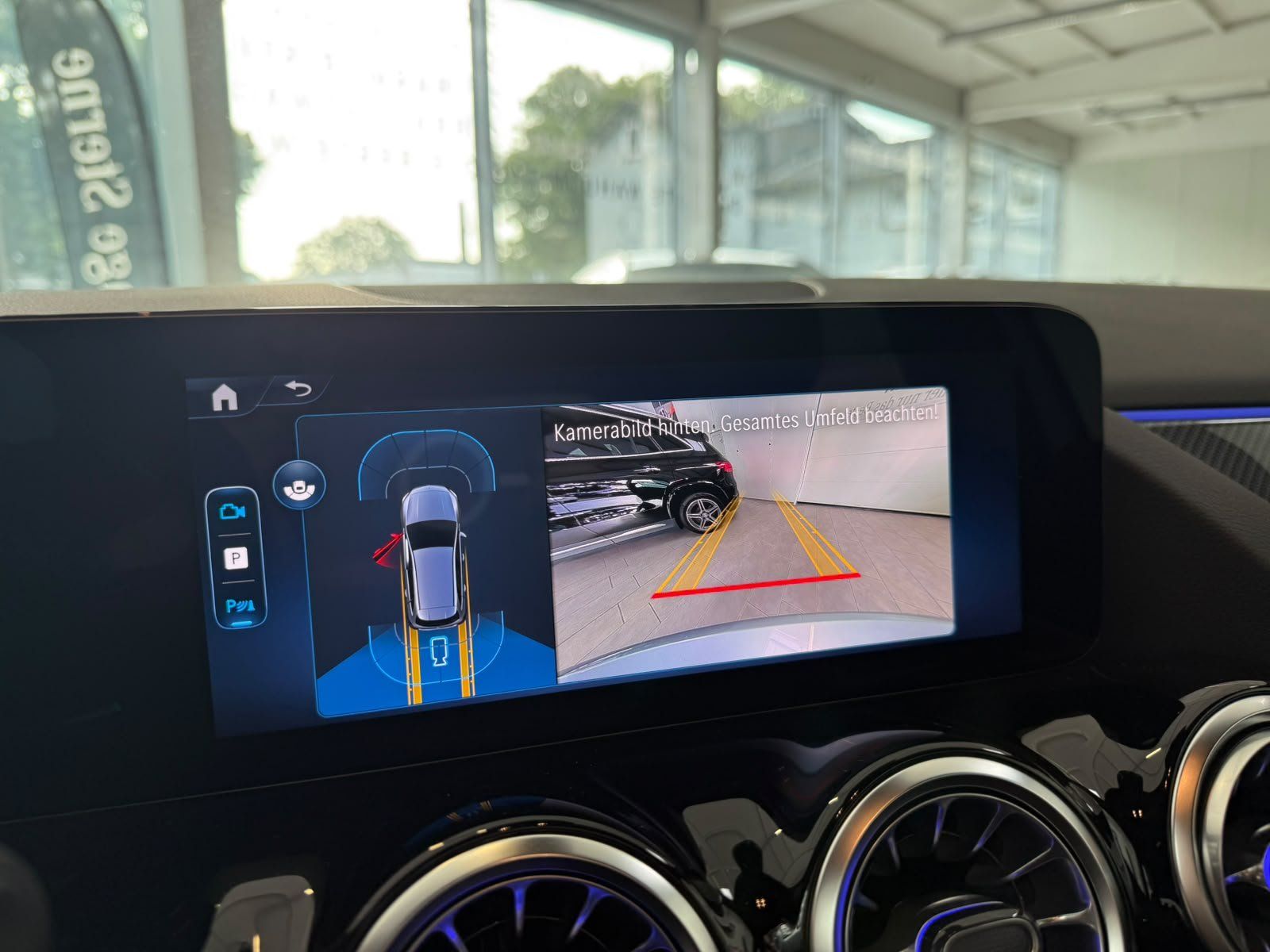 Fahrzeugabbildung Mercedes-Benz B 250e AMG+KAMERA+TOTW+CARPLAY+KEYLESS+LED+DAB