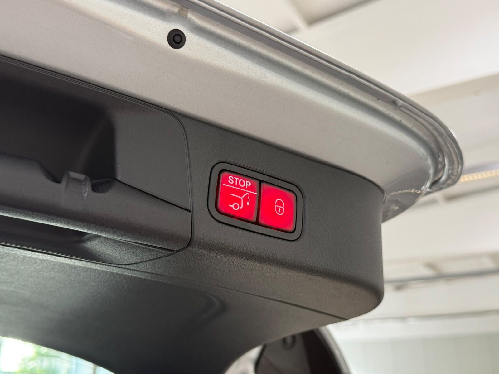 Fahrzeugabbildung Mercedes-Benz B 250e AMG+KAMERA+TOTW+CARPLAY+KEYLESS+LED+DAB