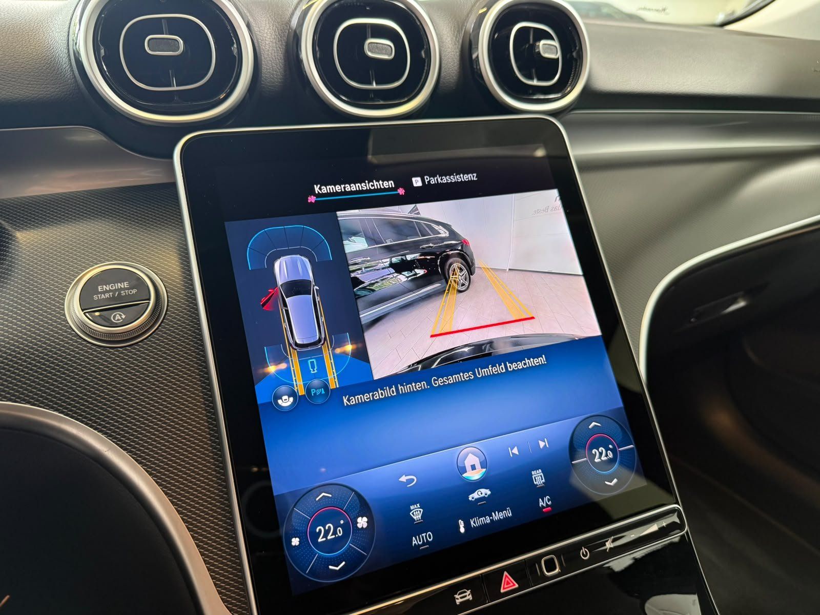 Fahrzeugabbildung Mercedes-Benz C 200 d T Avantgarde KAMERA+LED+CARPLAY+AMBIENTE