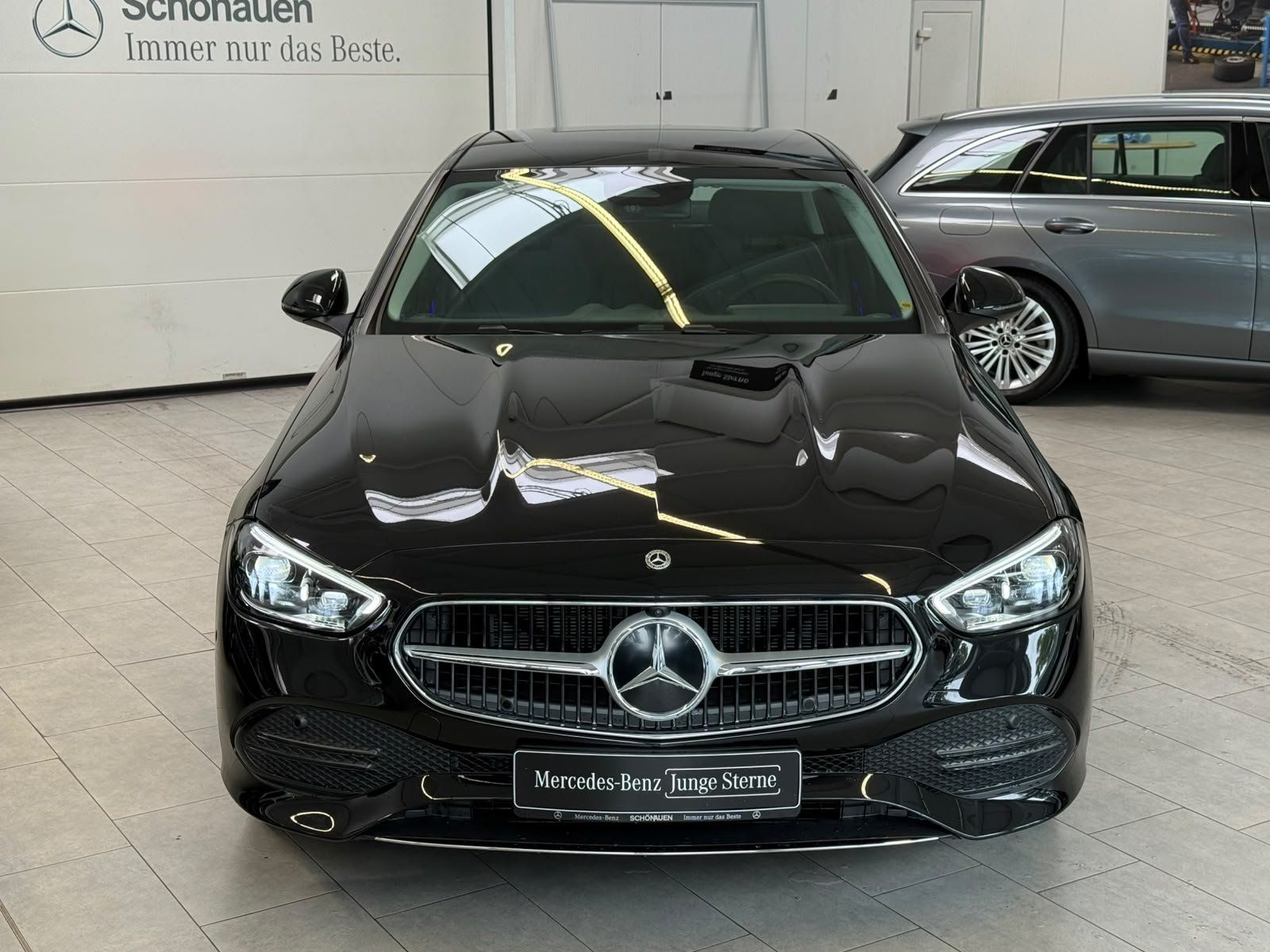 Fahrzeugabbildung Mercedes-Benz C 180 Avantgarde Adv. Plus+DIGITAL+360+WINTERPKT