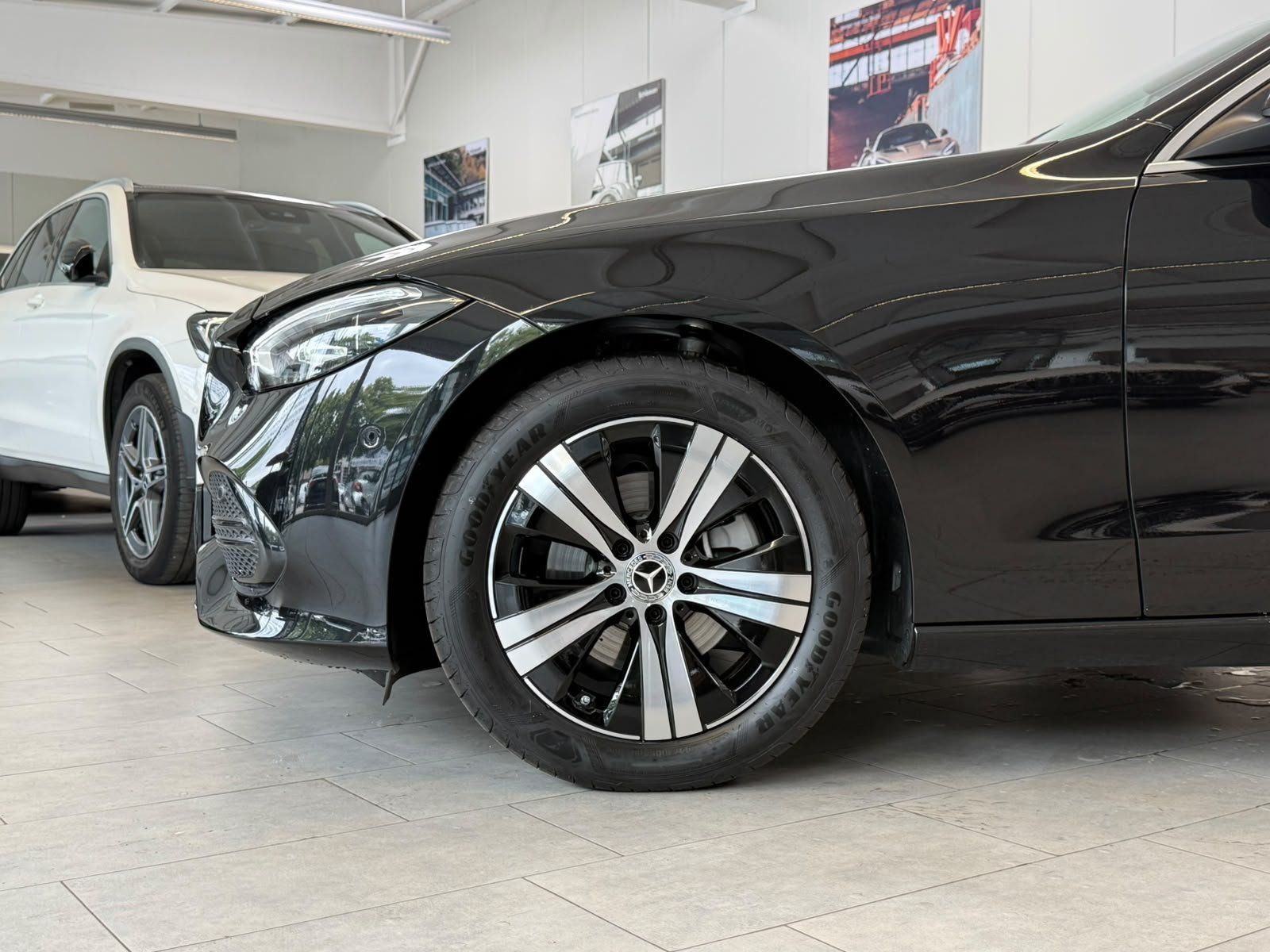 Fahrzeugabbildung Mercedes-Benz C 180 Avantgarde Adv. Plus+DIGITAL+360+WINTERPKT
