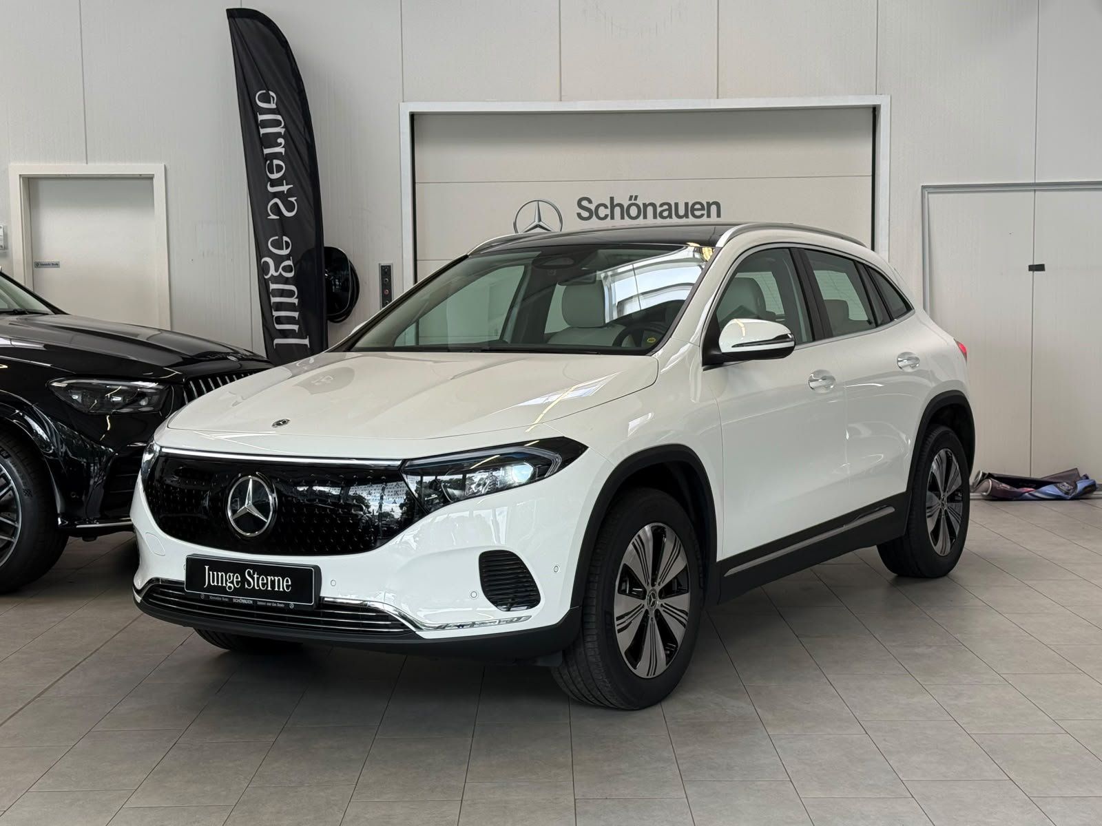 Fahrzeugabbildung Mercedes-Benz EQA 250+ PROGRESSIVE ADV.PLUS+DISTR+PANO+FAP+AHK