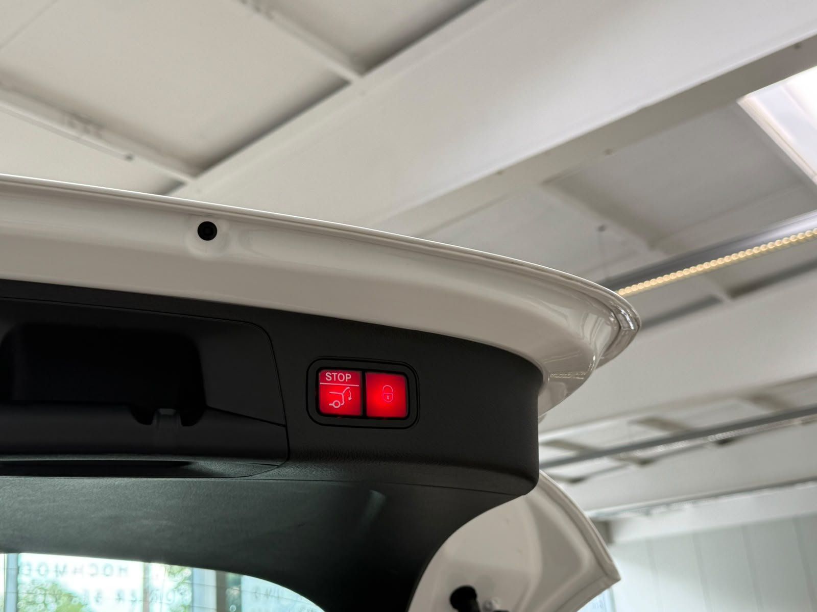 Fahrzeugabbildung Mercedes-Benz EQA 250+ PROGRESSIVE ADV.PLUS+DISTR+PANO+FAP+AHK