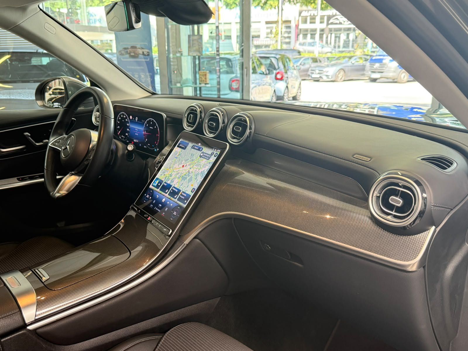 Fahrzeugabbildung Mercedes-Benz GLC 220d 4M AVANTG.ADV.PLUS+AHK+MEMORY+TOTWINKEL