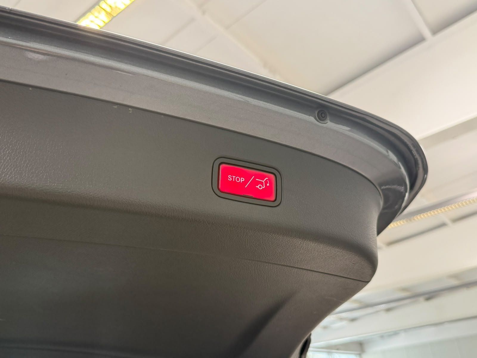 Fahrzeugabbildung Mercedes-Benz GLC 220d 4M AVANTG.ADV.PLUS+AHK+MEMORY+TOTWINKEL