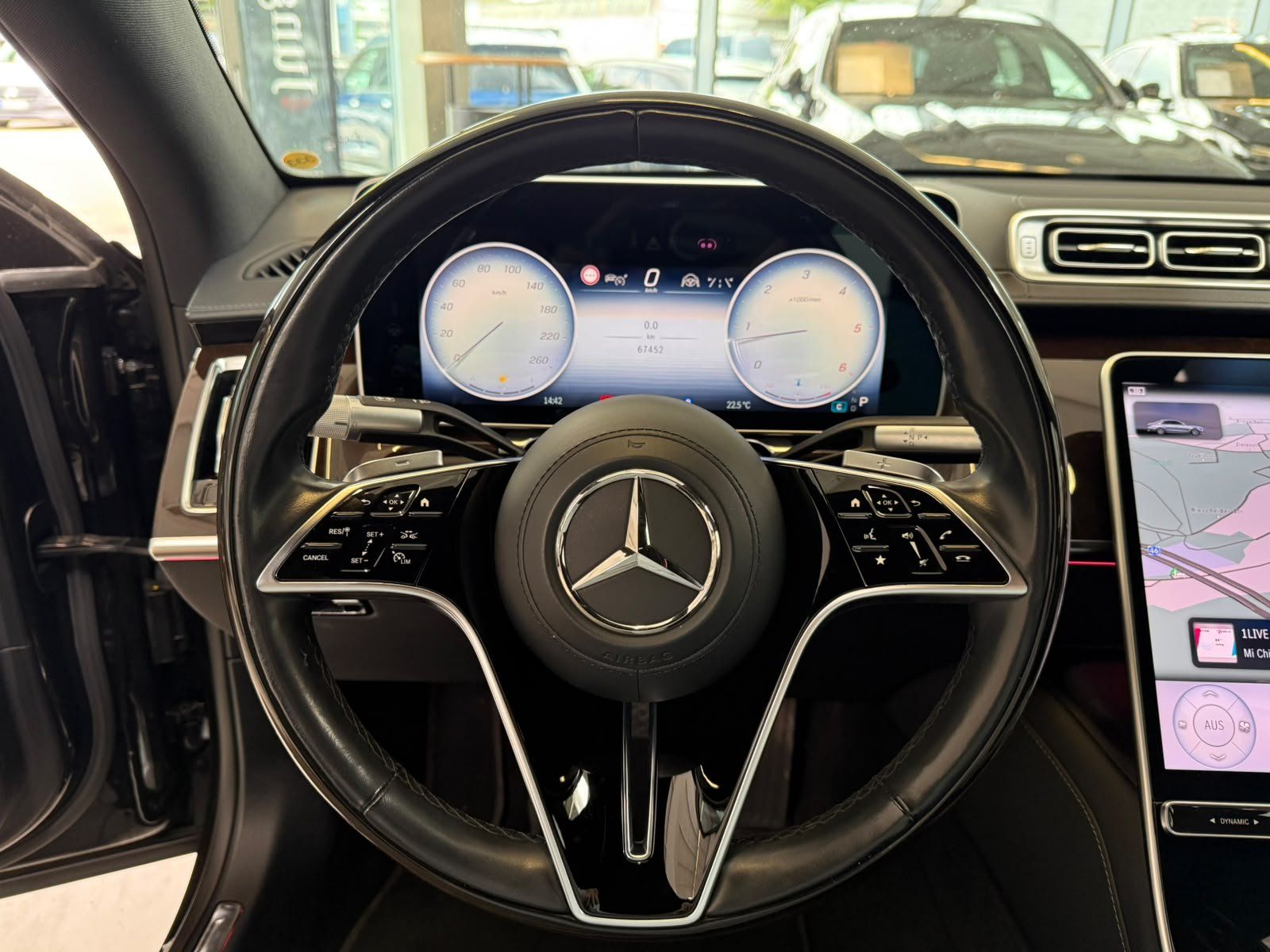 Fahrzeugabbildung Mercedes-Benz S 350 d 4M DISTR+AIRM+FAP+EDW+KEYLESS+DLIGHT+19"