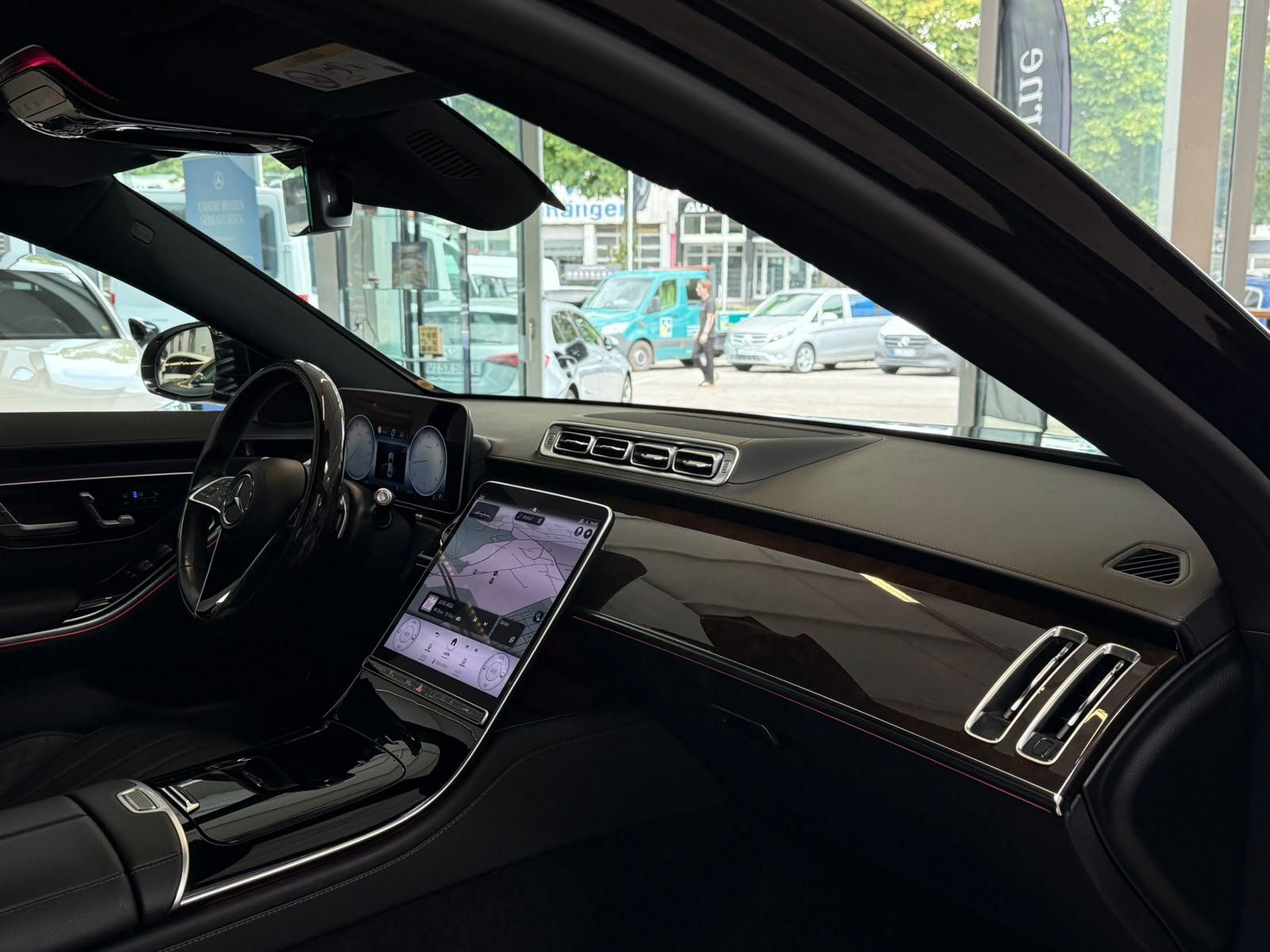 Fahrzeugabbildung Mercedes-Benz S 350 d 4M DISTR+AIRM+FAP+EDW+KEYLESS+DLIGHT+19"