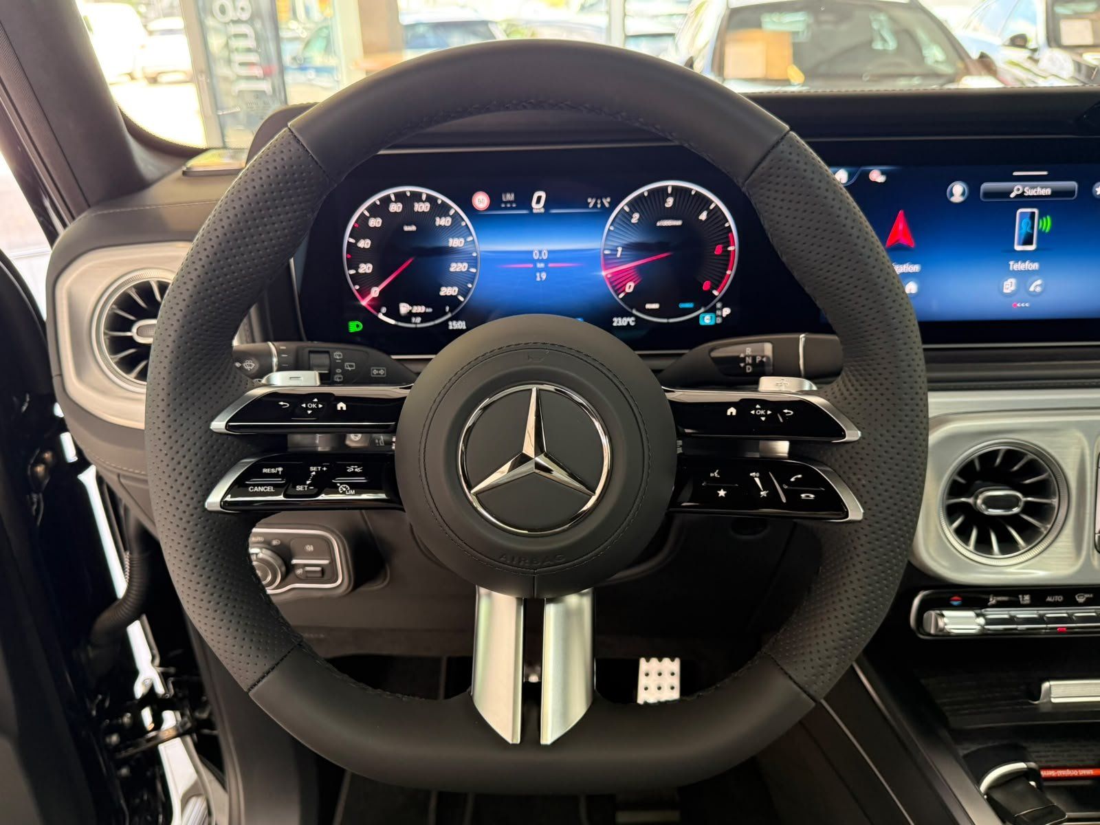 Fahrzeugabbildung Mercedes-Benz G 450 d AMG SUPERIOR+SMARAGD+KEYLESS+NIGHT2+AHK