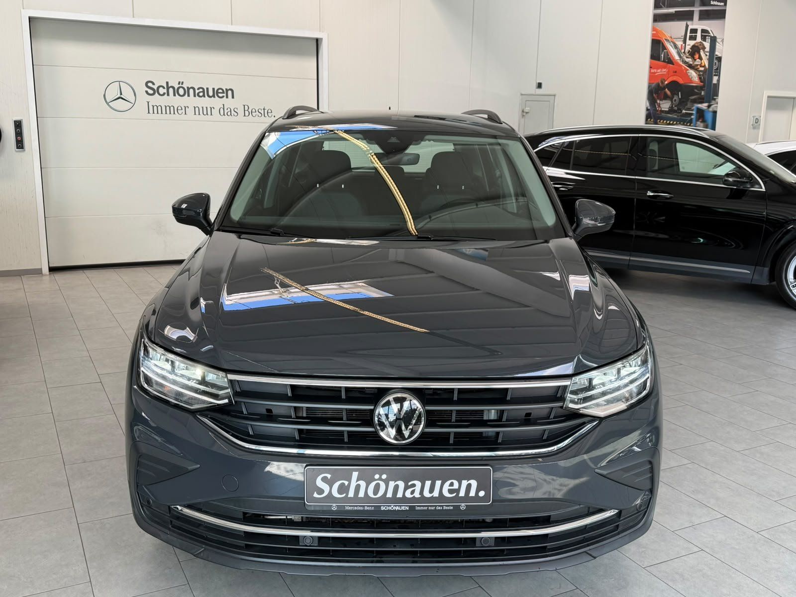 Fahrzeugabbildung Volkswagen Tiguan 1.4 TSI eHybrid Life ACC+CARPLAY+LED+ALS