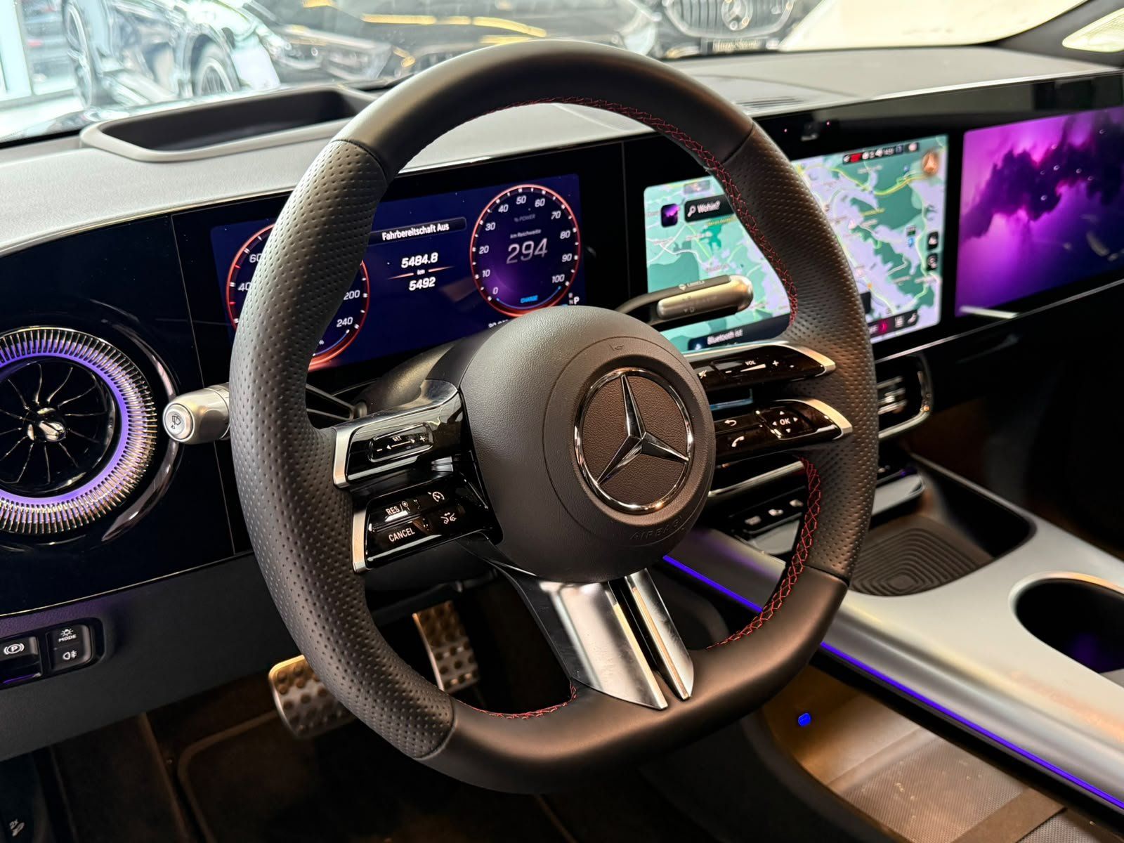 Fahrzeugabbildung Mercedes-Benz CLA 250+ AMG BURM+HUD+PANO+DISTR+NIGHT+MBEAM+360