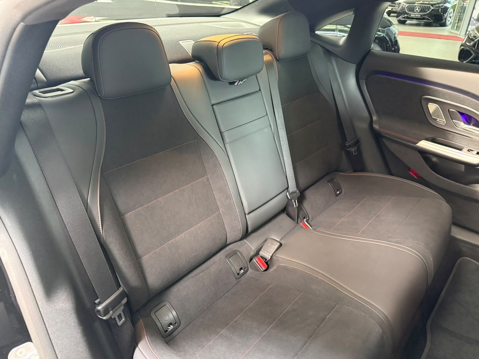 Fahrzeugabbildung Mercedes-Benz CLA 250+ AMG BURM+HUD+PANO+DISTR+NIGHT+MBEAM+360