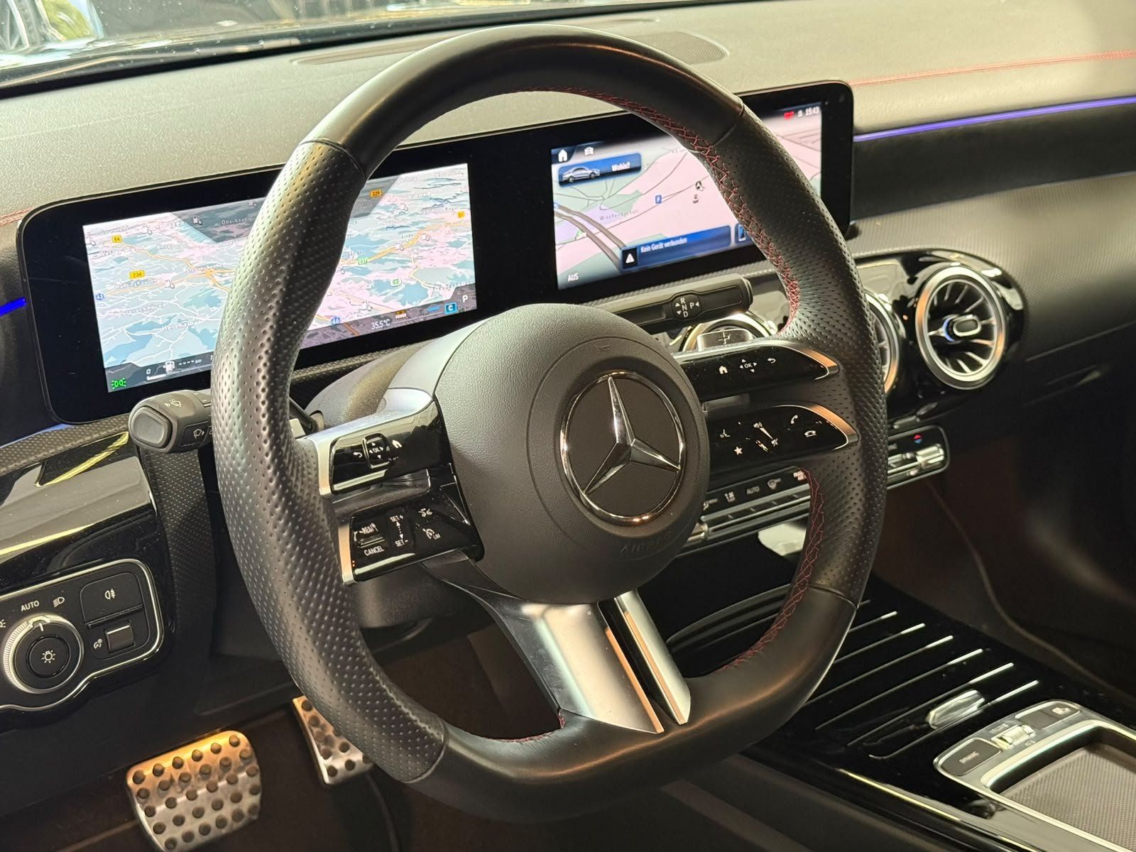 Fahrzeugabbildung Mercedes-Benz CLA 200 AMG NIGHT+KAMERA+KEYLESS+LED+TOTW+AMBI.